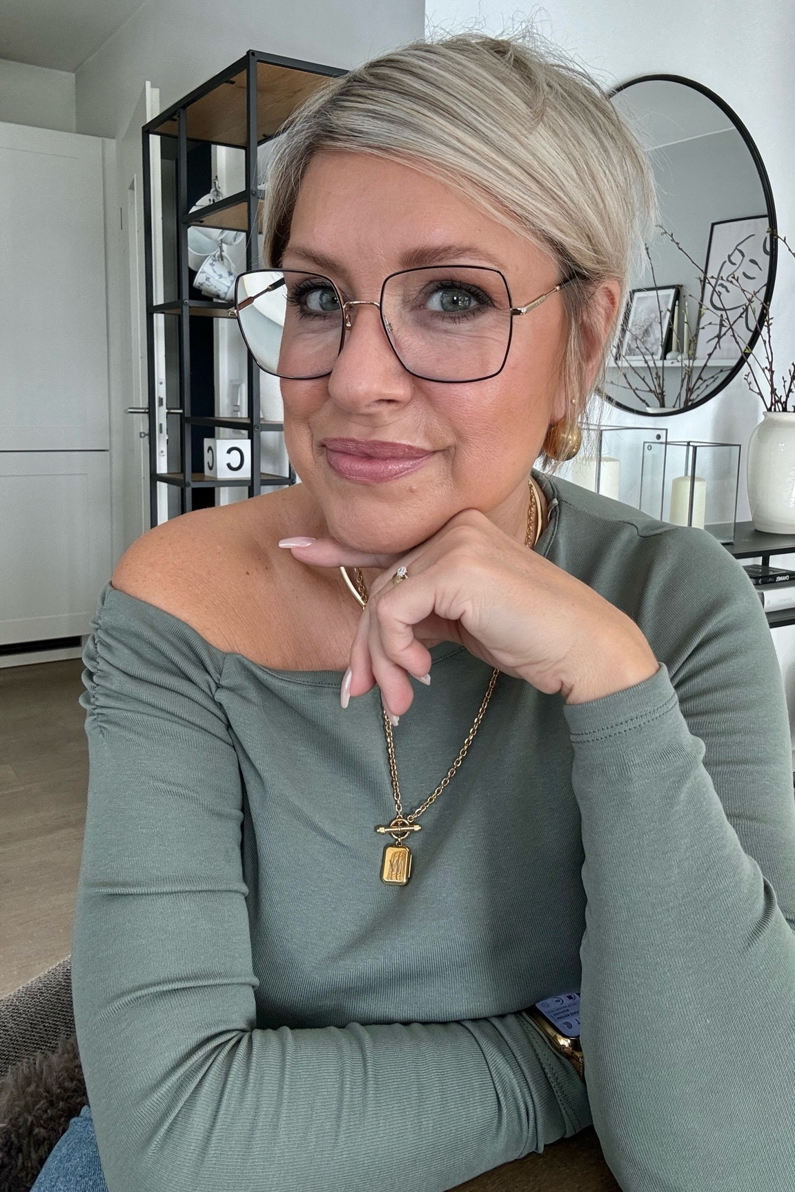 Meine Brille 

#LTKU #LTKworkwear #LTKsalealert