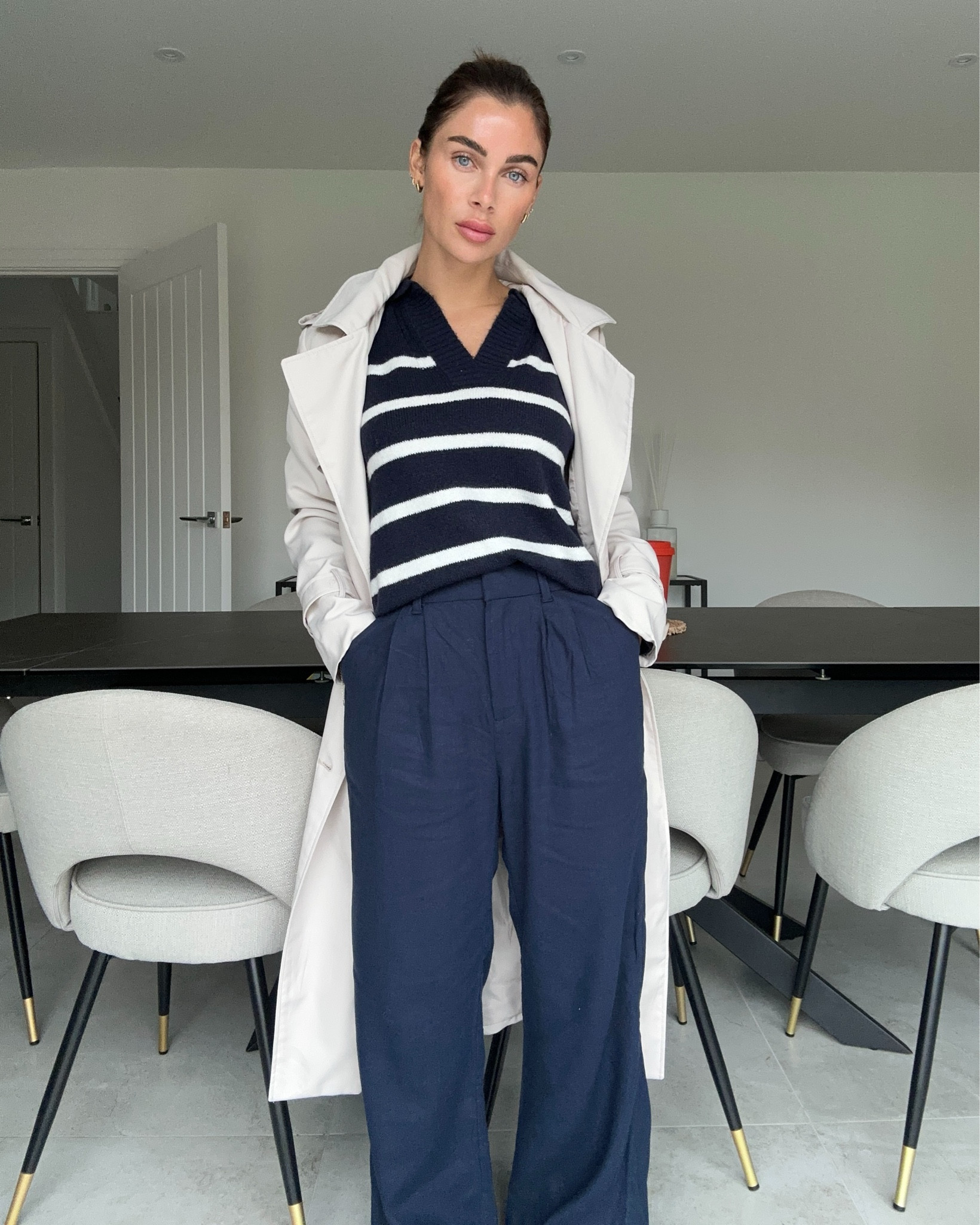 My outfit for today! Obsessed with these trousers I have them on few colours they same as my khaki trousers I shared 🙌🏻 be quick as they are in stock but they don’t last long x

#FashionMonth #LTKuk #LTKeurope