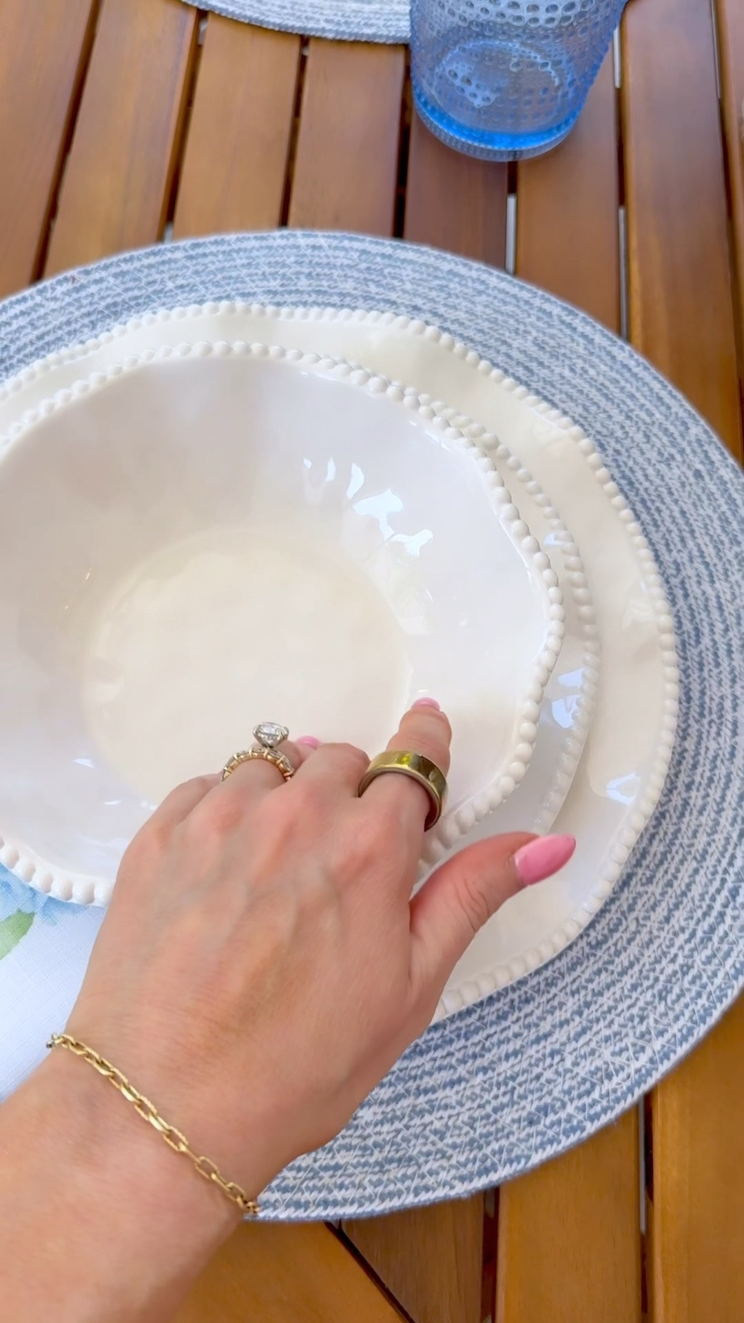 Shatterproof plates, bowls, and cups for outdoor entertaining!! 





Melamine dinnerware 
Shatterproof cups 
Hobnob cups
@Wayfair 
Summer Hosting 
Spring tablescape 
Outdoor party 

#LTKSeasonal #LTKSaleAlert #LTKHome