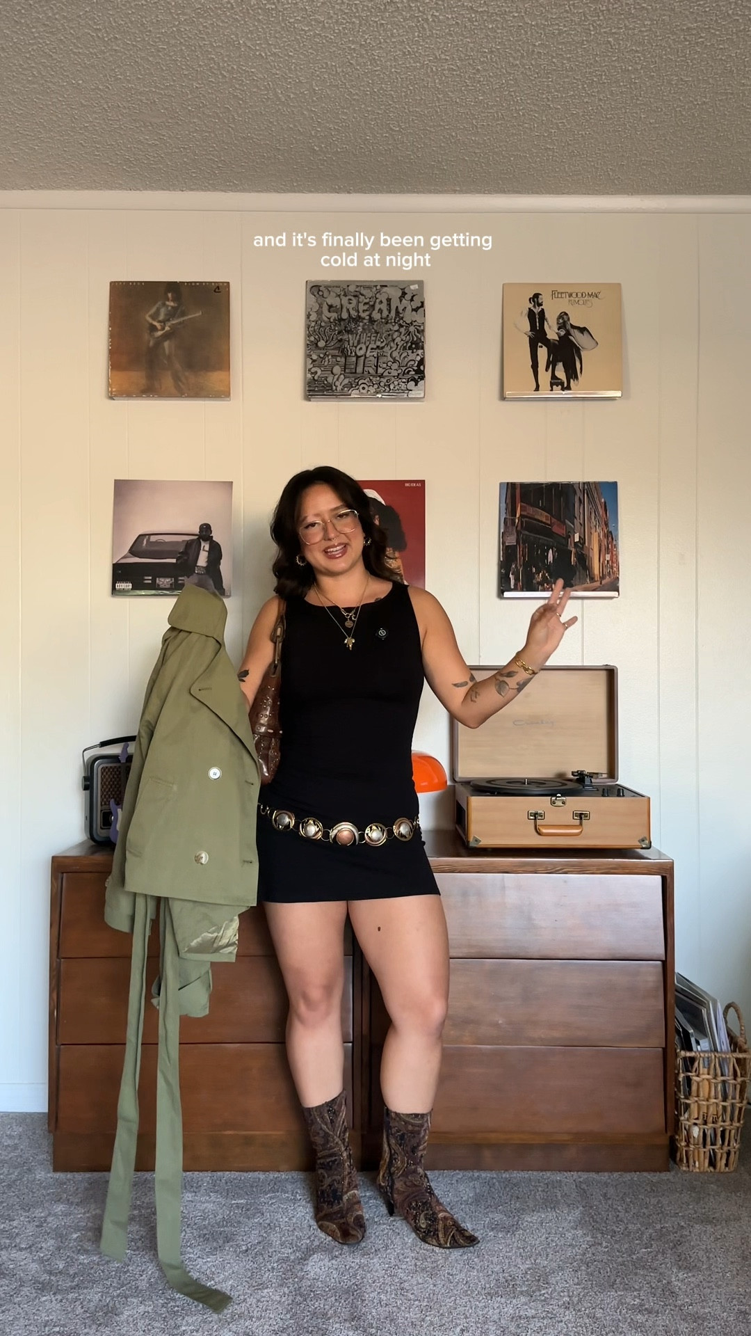 recreating a fall pinterest photo with my own twist 🍂

#LTKStyleTip #LTKSeasonal #LTKPetite