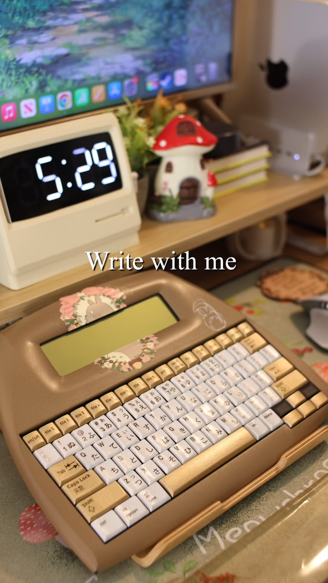 Writing tool for the overstimulated writer #writer #tool #writing 

#LTKGiftGuide