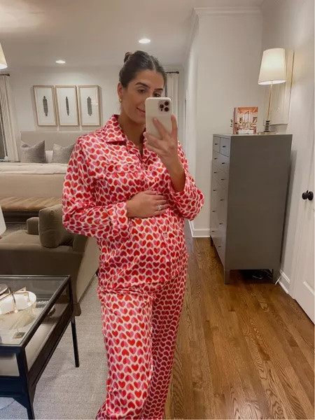 Valentine’s Day pajamas from Amazon fashion, under $50! Medium and is bump friendly! 

valentines day, galentines, pajamas, heart pajamas, heart pjs, longsleeve pjs, matching pj set, bump friendly pajamas, a southern Drawl, Grace White 

 #LTKSeasonal #LTKFindsUnder50 #LTKFindsUnder100