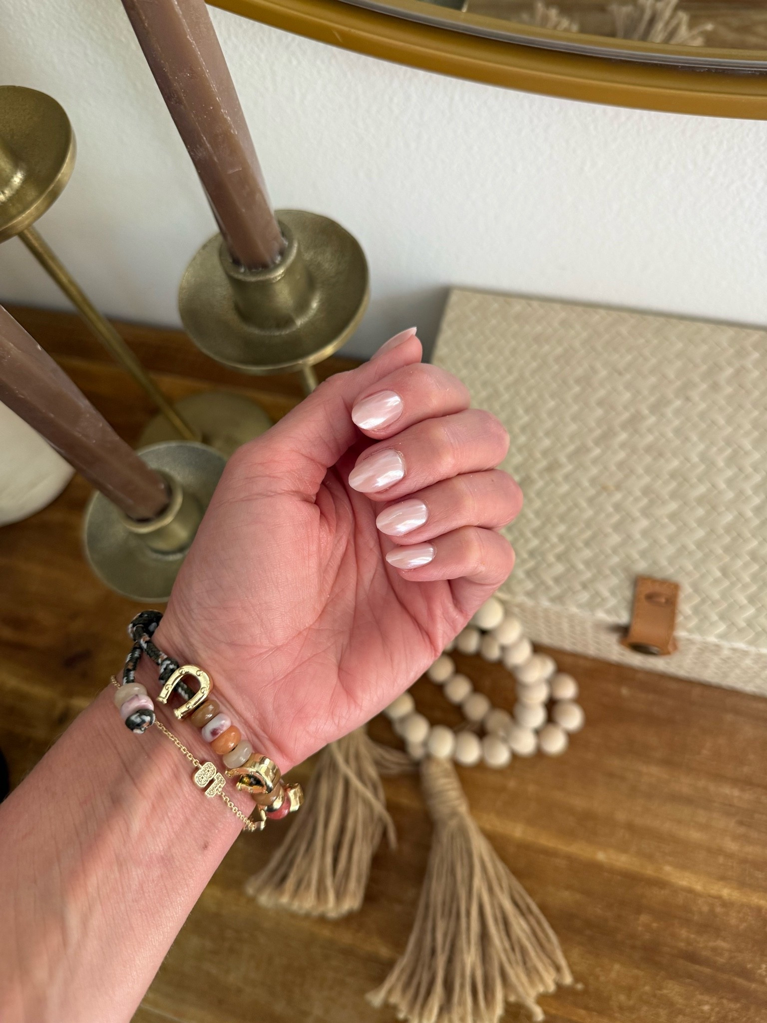 New set of nails 💅  I love the bit of sheen on these ✨ They’re a really pretty neutral and a good length! 

Glamnetic, press on nails, self care, manicure, nails, beauty routine, get ready with me

#LTKselfcare #LTKBeauty #LTKgrwm