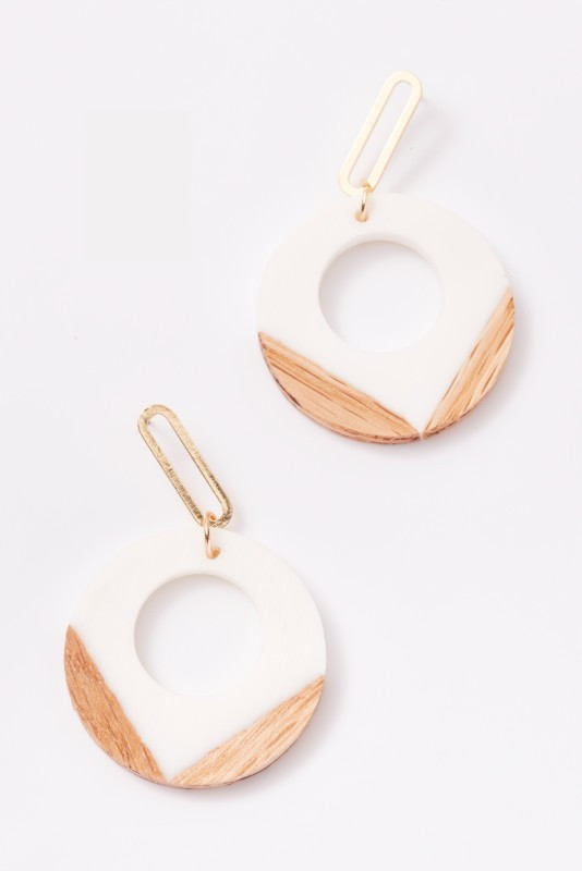 EVEREVE Deliah Wood Circle Drop Earrings | EVEREVE | Evereve
