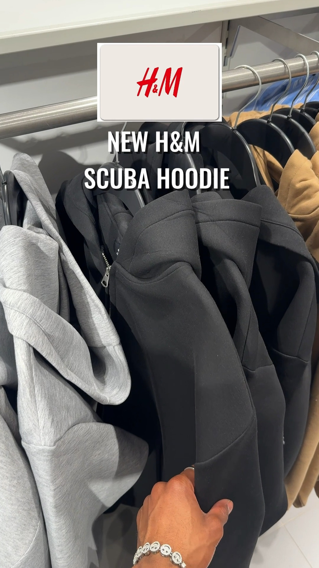 H&M SCUBA HOODIES 

#LTKmodest #LTKgiftguide #LTKcanada