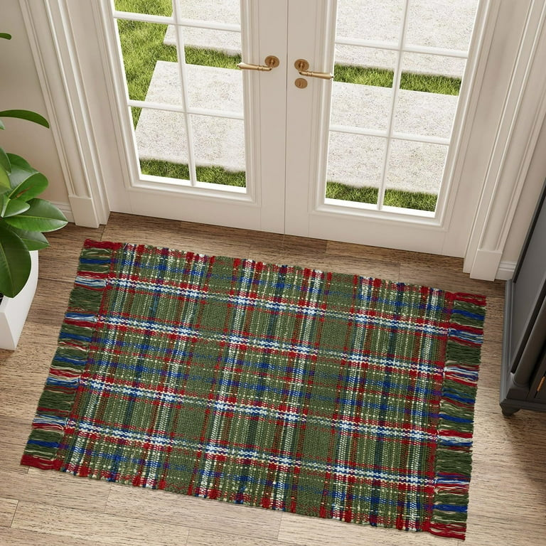 Better Homes & Gardens Green Plaid 24" x 36" Accent Rug | Walmart (US)