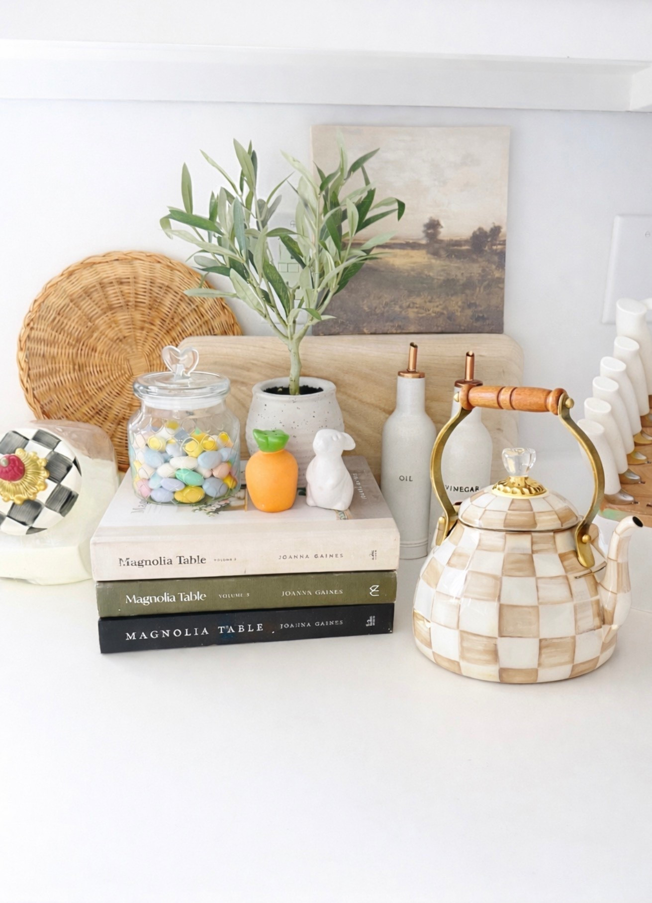 The perfect weekend to get into my spring drcor groove and set out my Easter finds! Shop below! 

#LTKSeasonal #LTKHome #LTKSpringSale