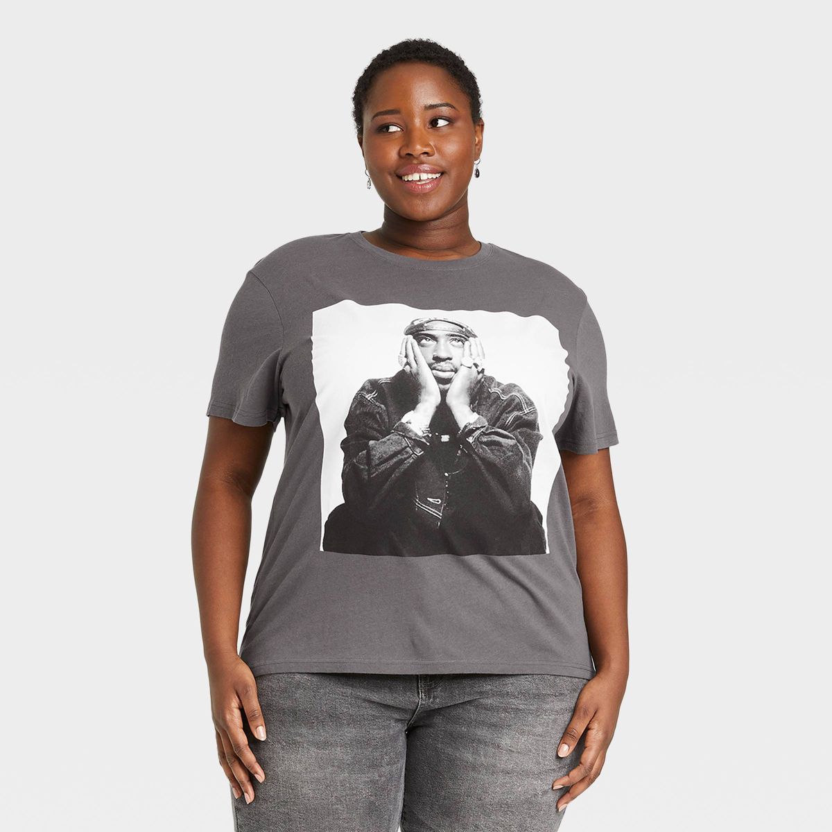 Women's Tupac Short Sleeve Graphic T-Shirt - Black | Target