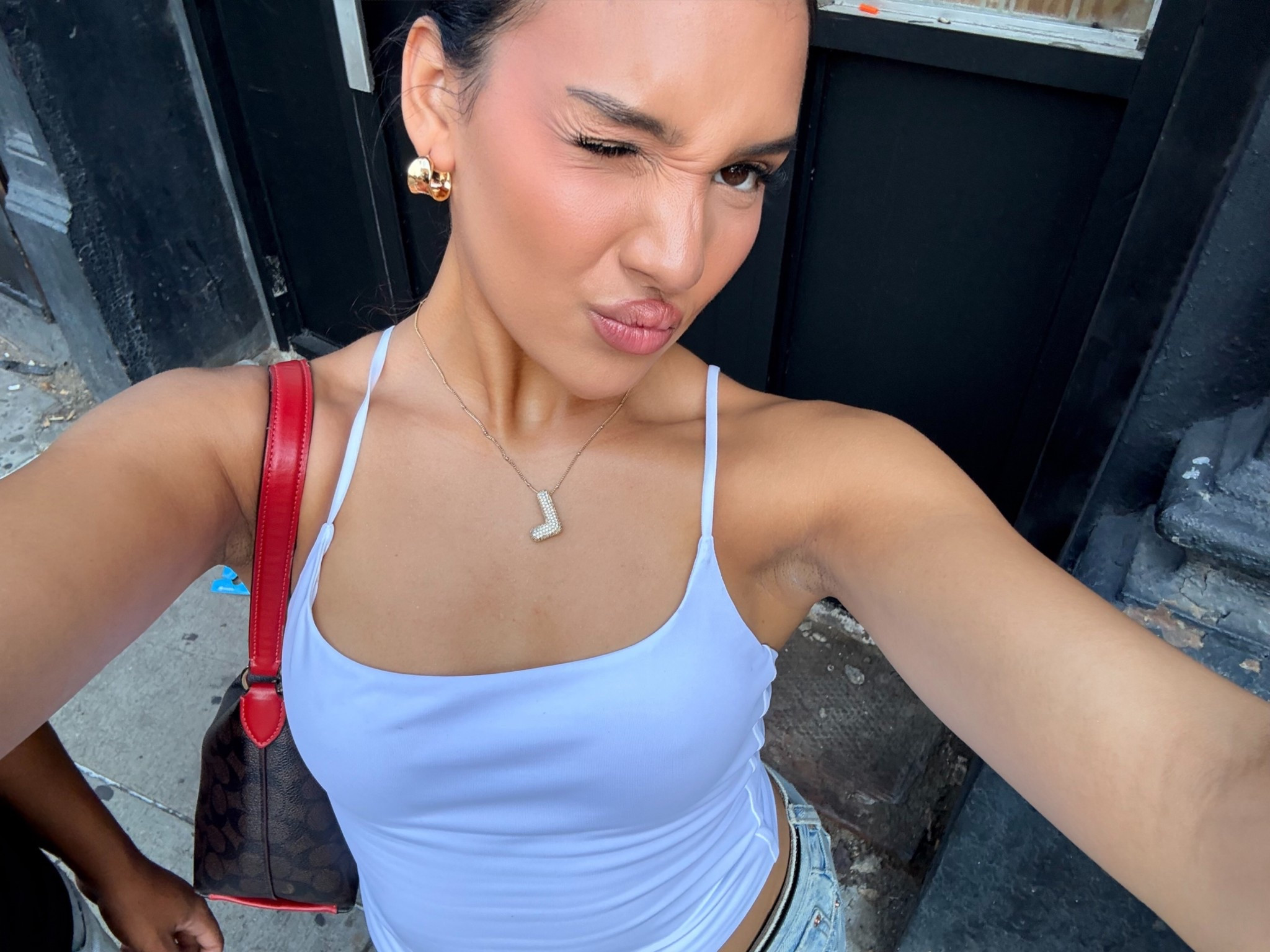 my REQUESTED L necklace that I wear literally everywhere !! 🤍it’s the cutest necklace ever & I’m so obsessed. 

#LTKStyleTip #LTKBeauty #LTKU