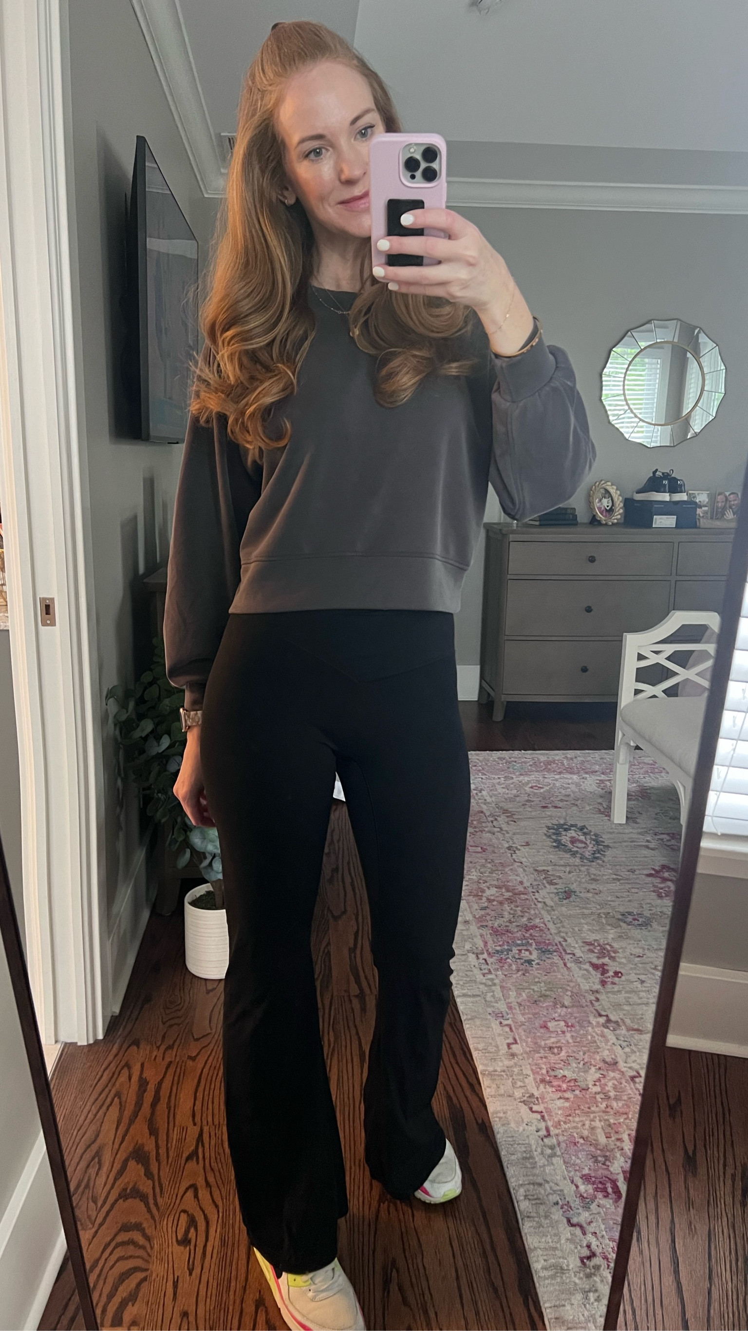 Mom style!
This full Amazon fit is so comfy and cute … giving much more experience vibes 😉

Flare Pants, Cropped Sweatshirt, Air Max, Mom Style, Comfy Cute 

#LTKActive #LTKOver40 #LTKFindsUnder100