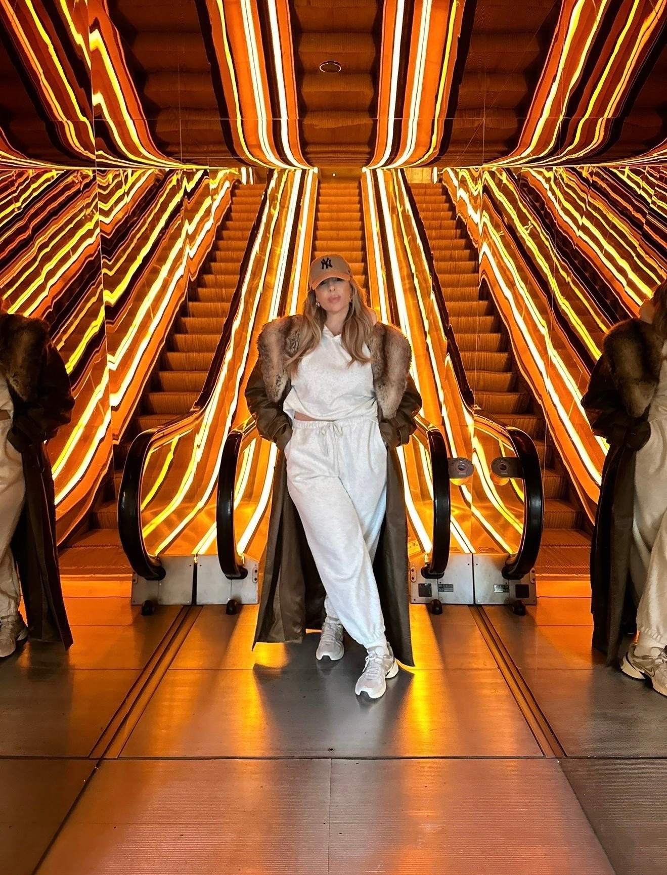 My fav coat (collar detaches) size L (size down one runs very oversized.  I cinch the waist with the belt

#LTKMidsize #LTKStyleTip

#LTKMidsize #LTKCyberWeek