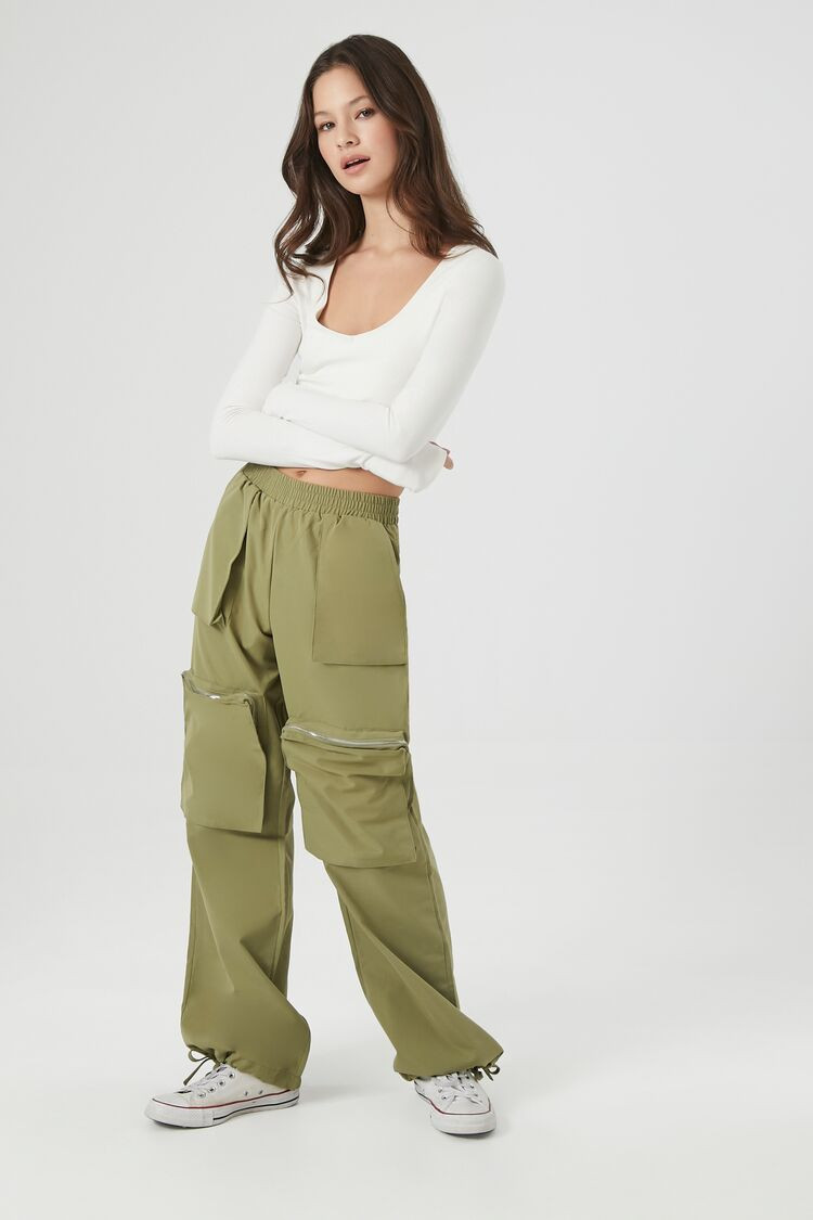 Women's Straight-Leg Cargo Pants in Green Small | Forever 21