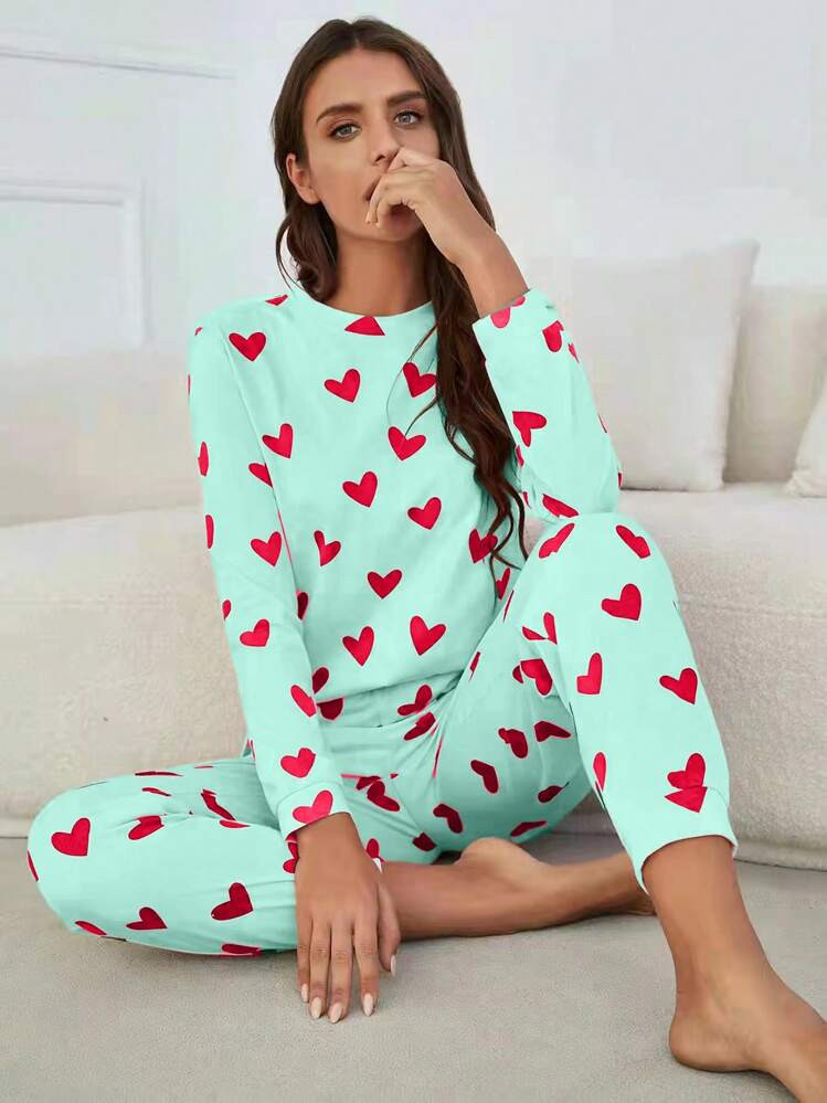 SHEIN Heart Print Tee & Pants PJ Set / Pajama Set, Fall Winter Clothes Cozy And Elegant Details | SHEIN
