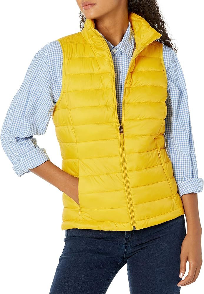 Amazon Essentials Women's Lightweight Water-Resistant Packable Puffer Vest | Amazon (US)