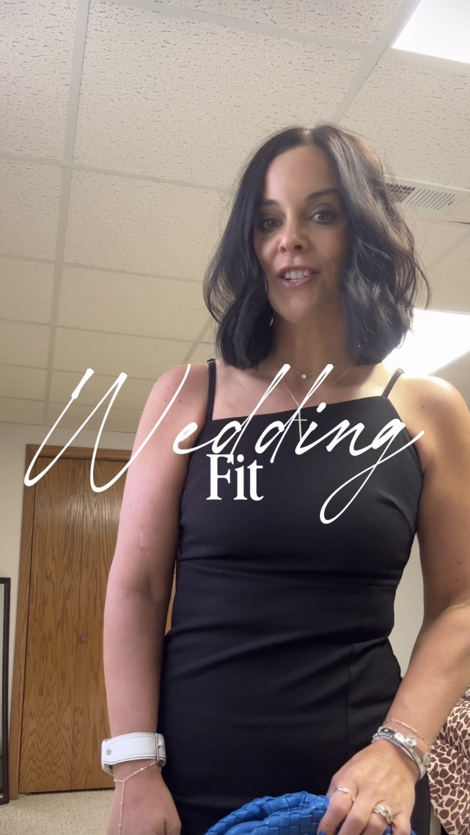 Does have some stretch.  I’m wearing a medium.

#LTKdayinmylife #LTKgrwm #LTKootd