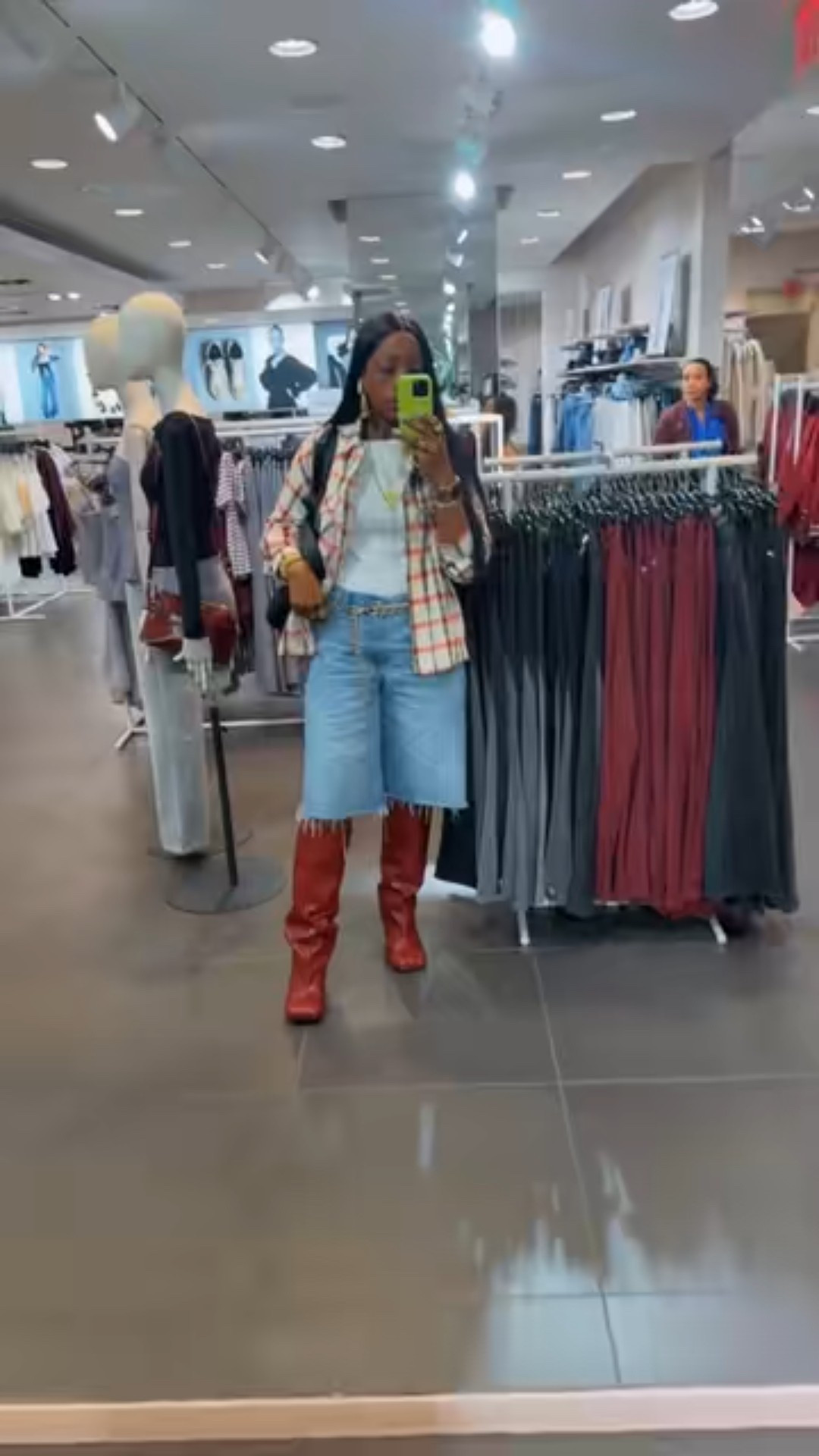 Jorts x Plaid x Boots

#LTKFindsUnder100 #LTKNYFW #LTKStyleTip