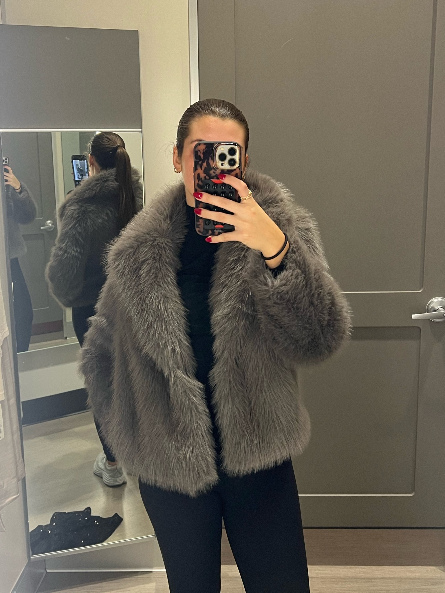 TARGET FAUX FUR!! & only $50!! 

#LTKFindsUnder100 #LTKFindsUnder50 #LTKHoliday