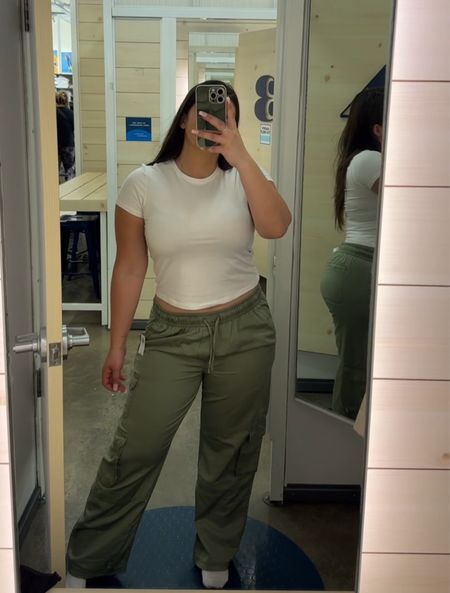 These green linen cargo pants are a 10/10!!!!! So comfy, perfect year round and they come in tons of colors! 

#LTKfindsunder100 #LTKstyletip #LTKfindsunder50