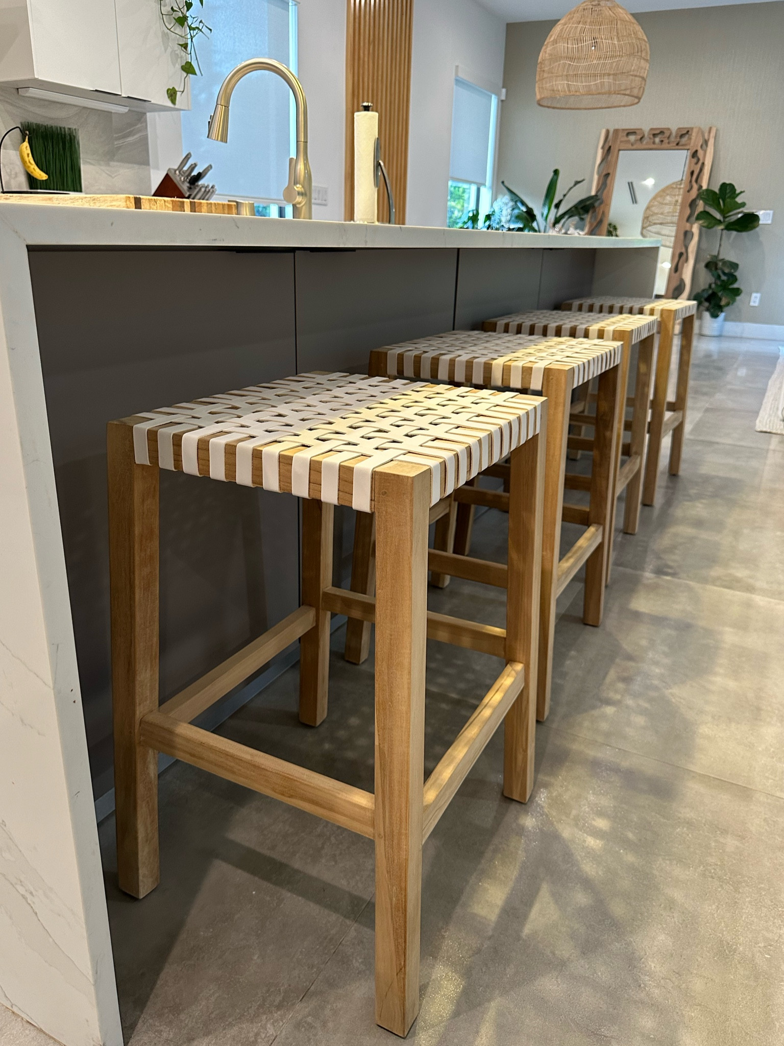 The perfect amazon barstools! The best part about it - no assembly required! These exceeded my expectations and are comfy to sit in as well! Highly recommend if you’re looking for a dining room refresh ☺️❤️

#LTKU #LTKhome #LTKstyletip