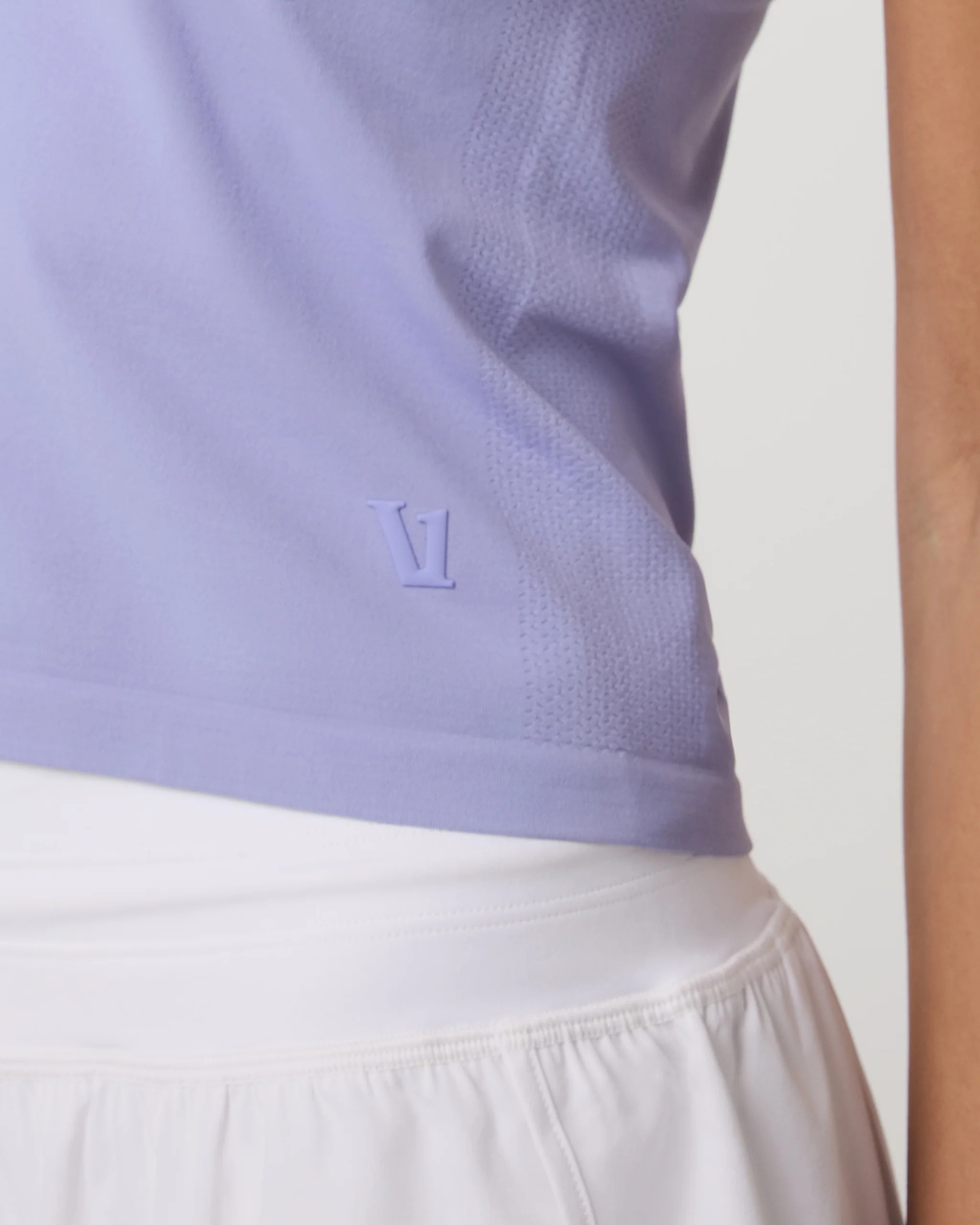 Surge Seamless Tank – Women's Hyacinth Performance Top – Tanks – Vuori | Vuori Clothing (US & Canada)