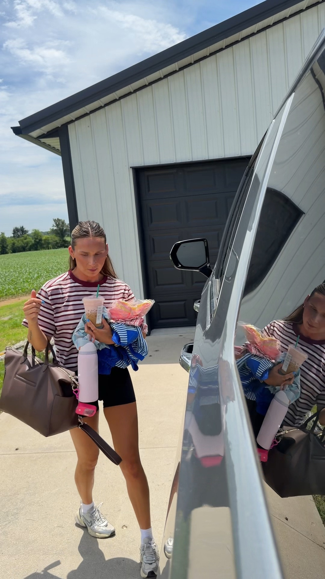 Bag is the Mina Baie Emmy Full in Coco 🤎

#LTKdayinmylife #LTKvlog #LTKmomlife