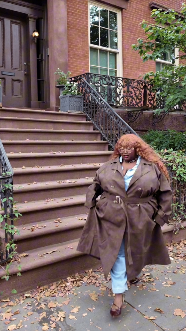 It was only right that we gave this coat a test run! Results: she’s cute! I just need a tailor and a steamer ❤️😘