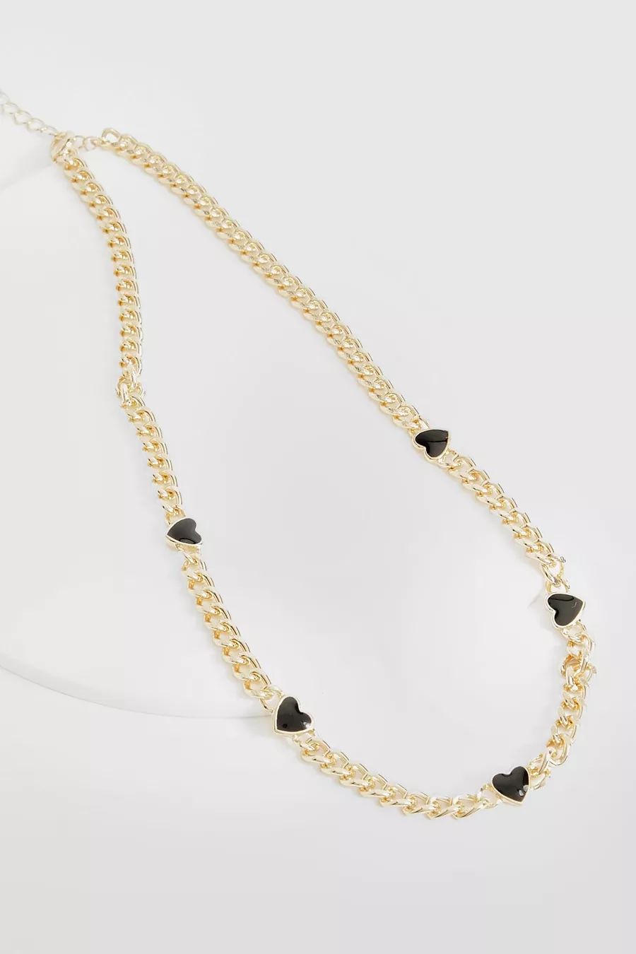 Black Heart Chain Necklace | boohoo (US & Canada)