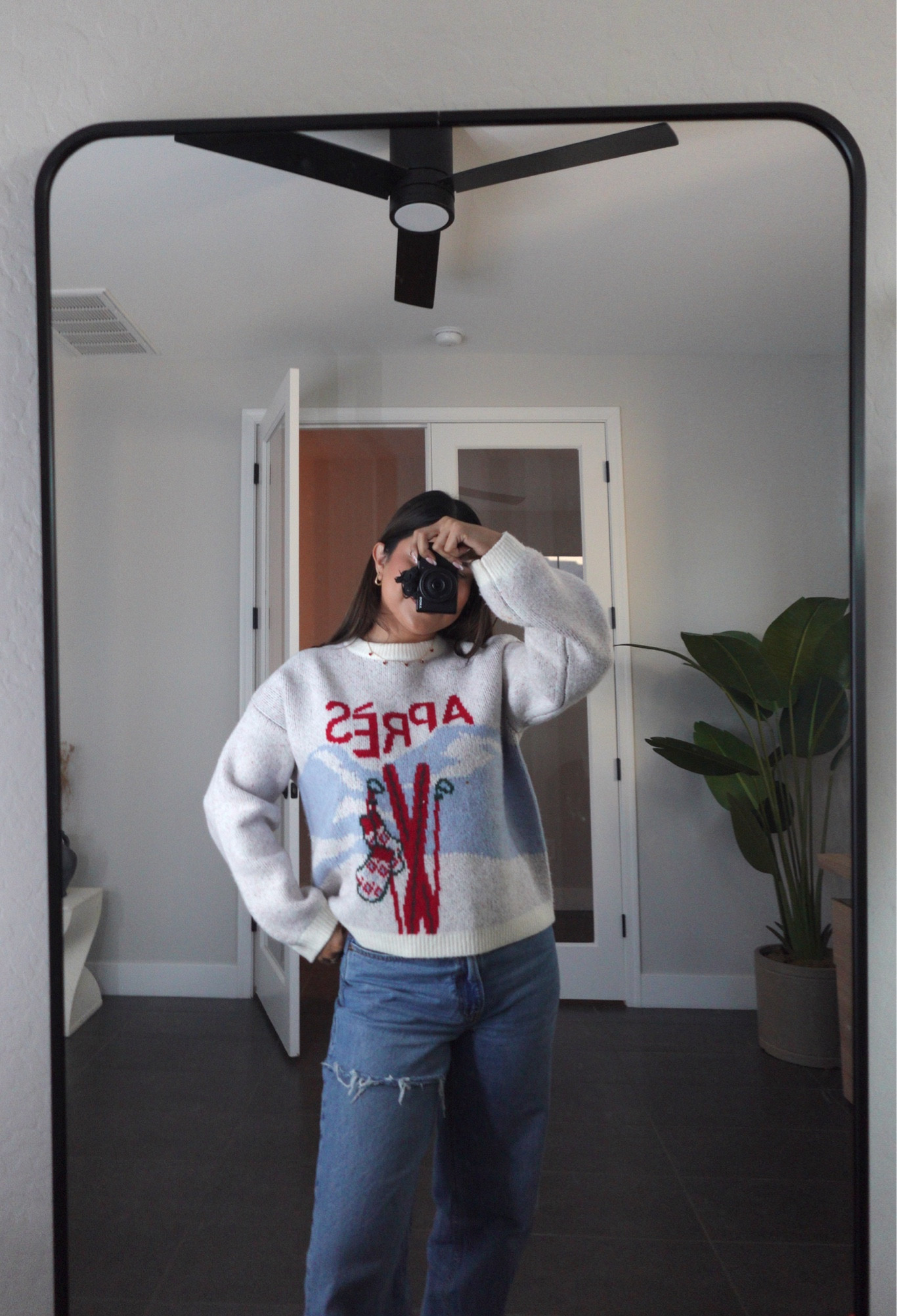 Cutest Christmas sweater!! 🎄💘 less than $30 #christmasgifts

#LTKGiftGuide #LTKFindsUnder50 #LTKHoliday