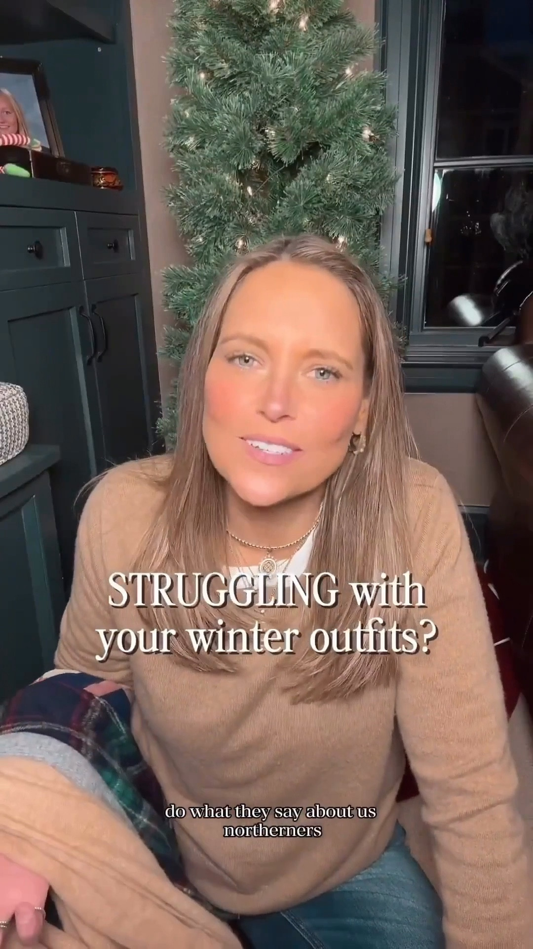 A super simple way to elevate your winter outfit to look chic - a scarf! m
