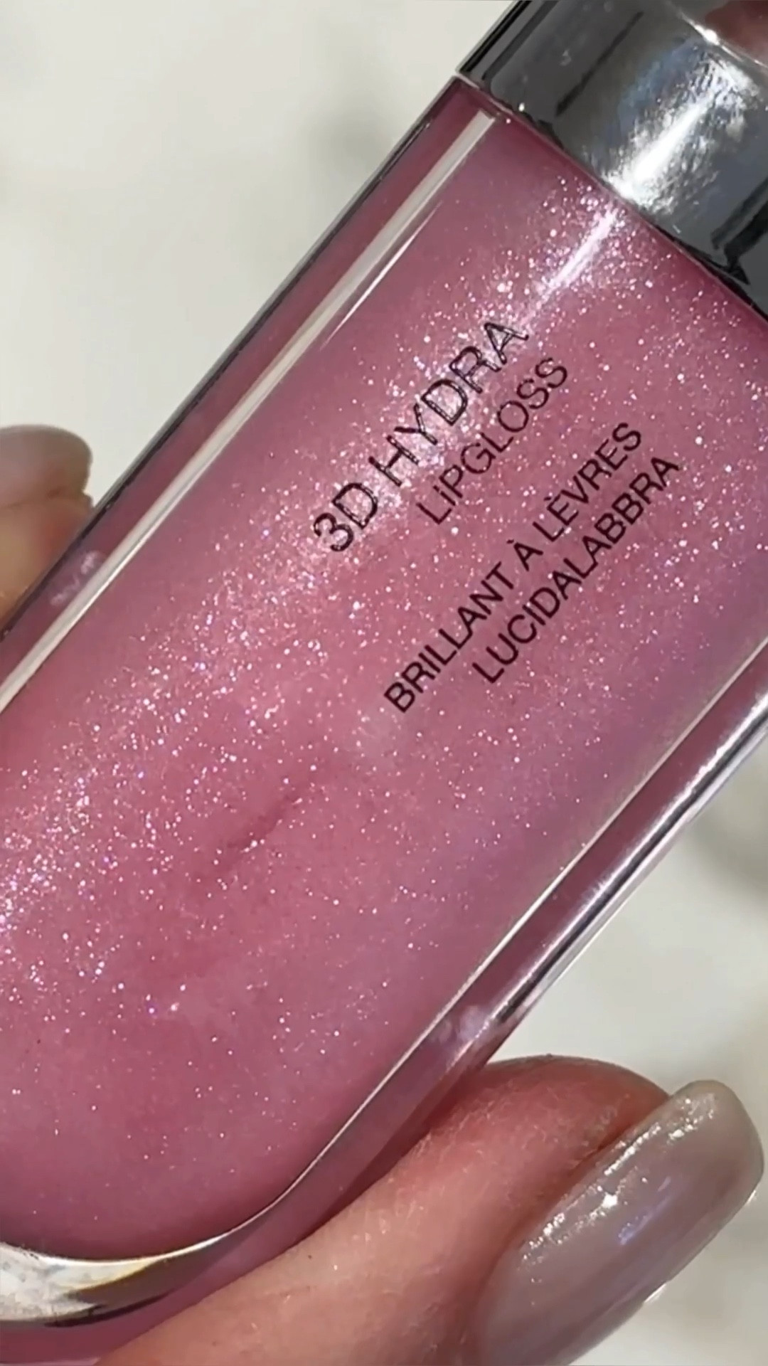 Kiko Cosmetics 3D Hydra Lipgloss in shade 05 Pearly Pink 💓 It gives a beautiful sheen on the lips with not stickiness and makes my lips feel nicely hydrated. This goes with most daytime or evening looks and is so, so gorgeous to wear !
•
•
•
•
•
•
•
•
•
•
•
kiko Milano , pink , viral , trending , pink makeup , natural makeup look , lip gloss , daytime makeup , evening makeup , soft makeup , girly makeup , wedding season , bridal makeup , bride , makeup artist 

#LTKbeauty #LTKunder50 #LTKunder100