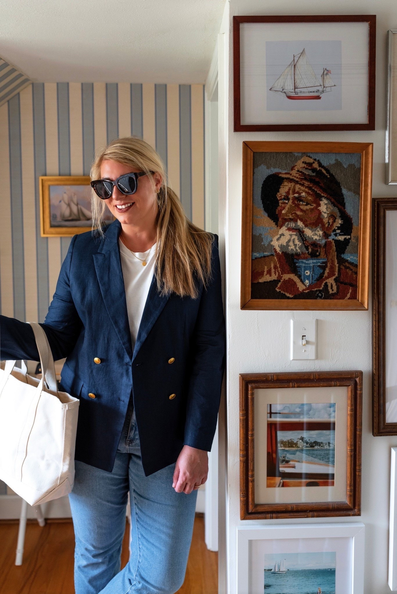 Great navy linen blazer for spring 

#LTKOver40 #LTKSaleAlert
