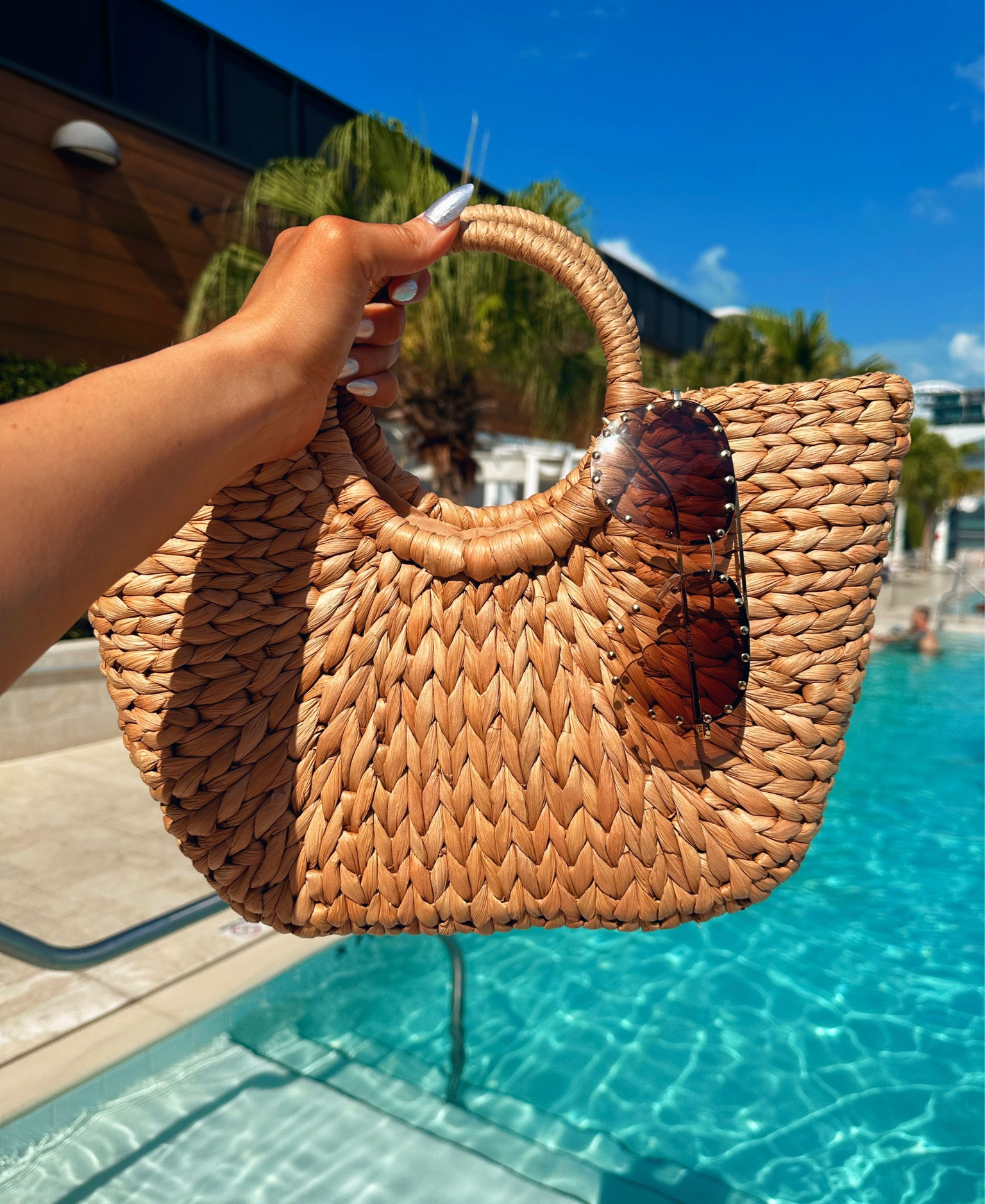 This bag is perfect for spring/summer. And these glasses have been my go to for a while! 🌴☀️

#LTKSeasonal #LTKunder50