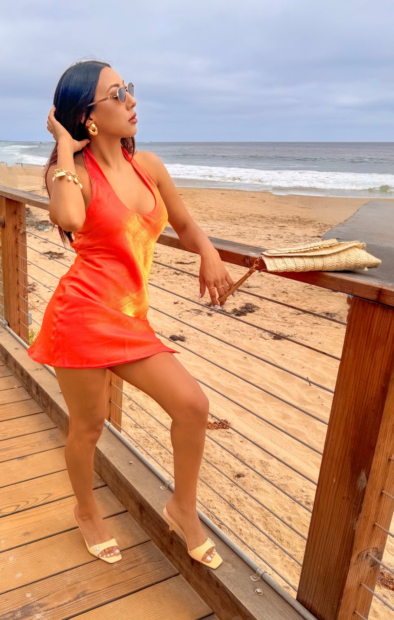 🐚 Sandy toes, sunlit skin, and seashell dreams — soaking in the summer magic in my breezy Lulus dress by the shore 🌊☀️ #SeashellSoul #BeachyVibes #LulusSummerStyle



#LTKSeasonal #LTKStyleTip #LTKTravel