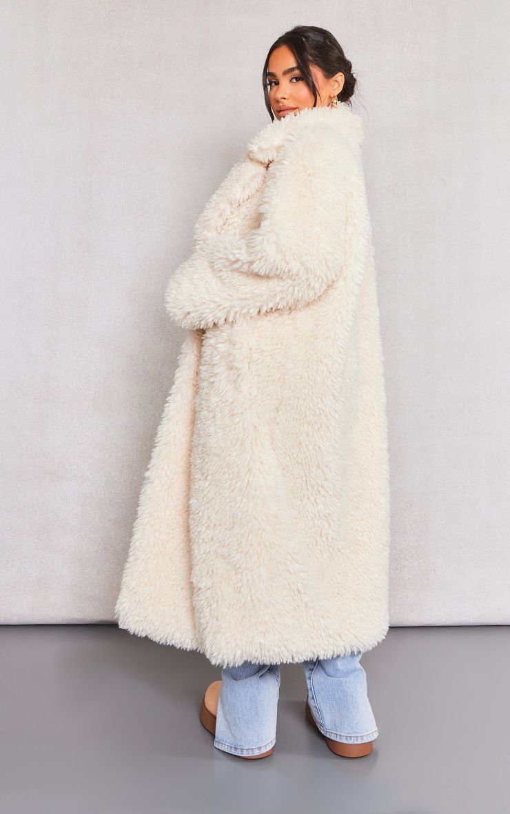 Petite Cream Shaggy Faux Fur Longline Coat | PrettyLittleThing UK