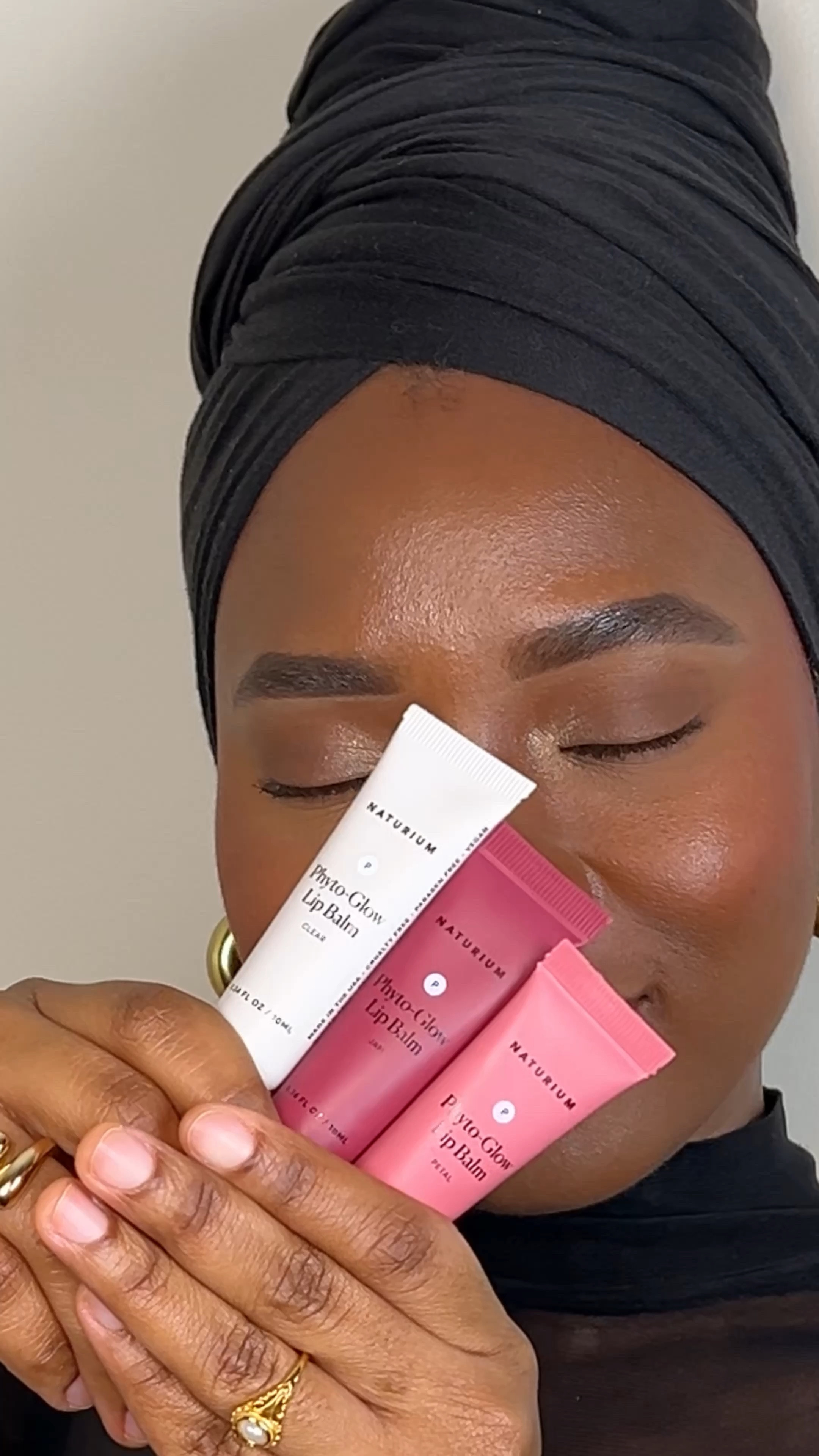 My new favorite lip balm is from naturium. So hydrated, not sticky and super affordable. 

#LTKVideo #LTKbeauty #LTKMostLoved