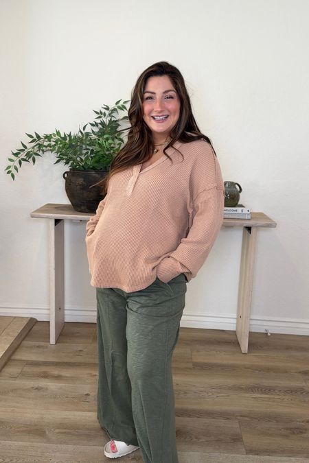 The material of this lounge set is amazing!! Lightweight and comfortable to wear any time of the year!! 



Top: size M
Pants: size M short 
Shoes: run TTS

best loungewear, lounge set, waffle knit sweater, wide leg pants, petite pants, maternity outfit, maternity fashion, petite fashion 

#LTKBump #LTKFindsUnder50 #LTKStyleTip