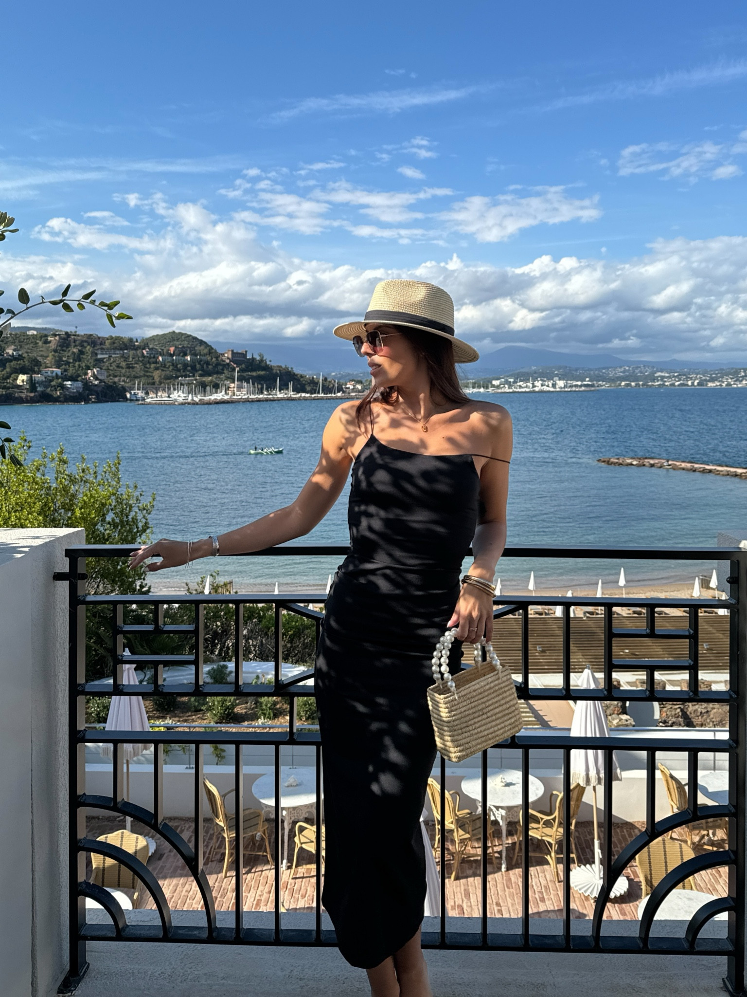 Robe, robe noire, dress, black dress 

#LTKsummer #LTKfrance #LTKeurope