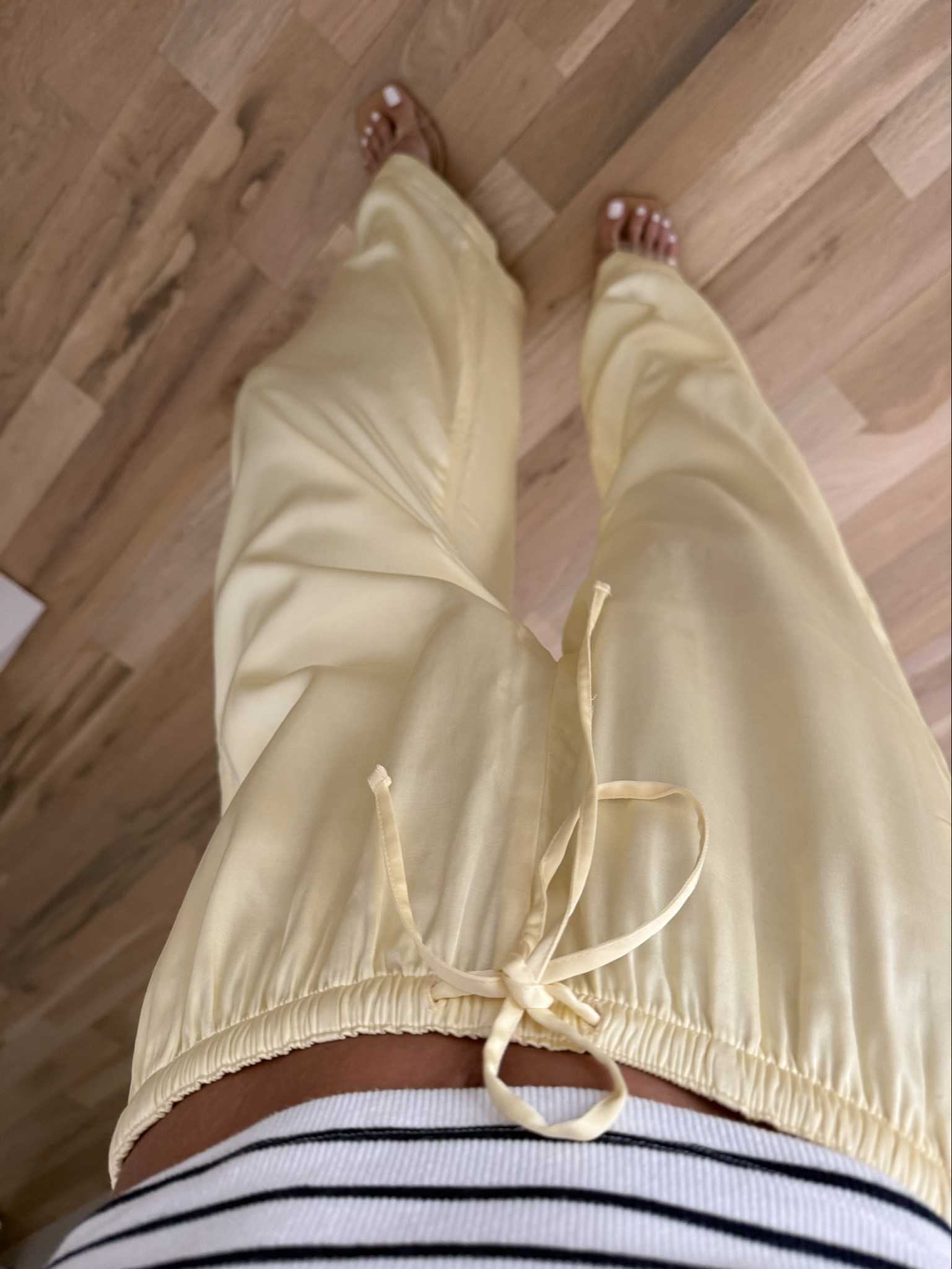 Trending satin pants that feel like pajamas petite, friendly on sale found some similar options spring outfit

#LTKootd #LTKPetite #LTKSaleAlert