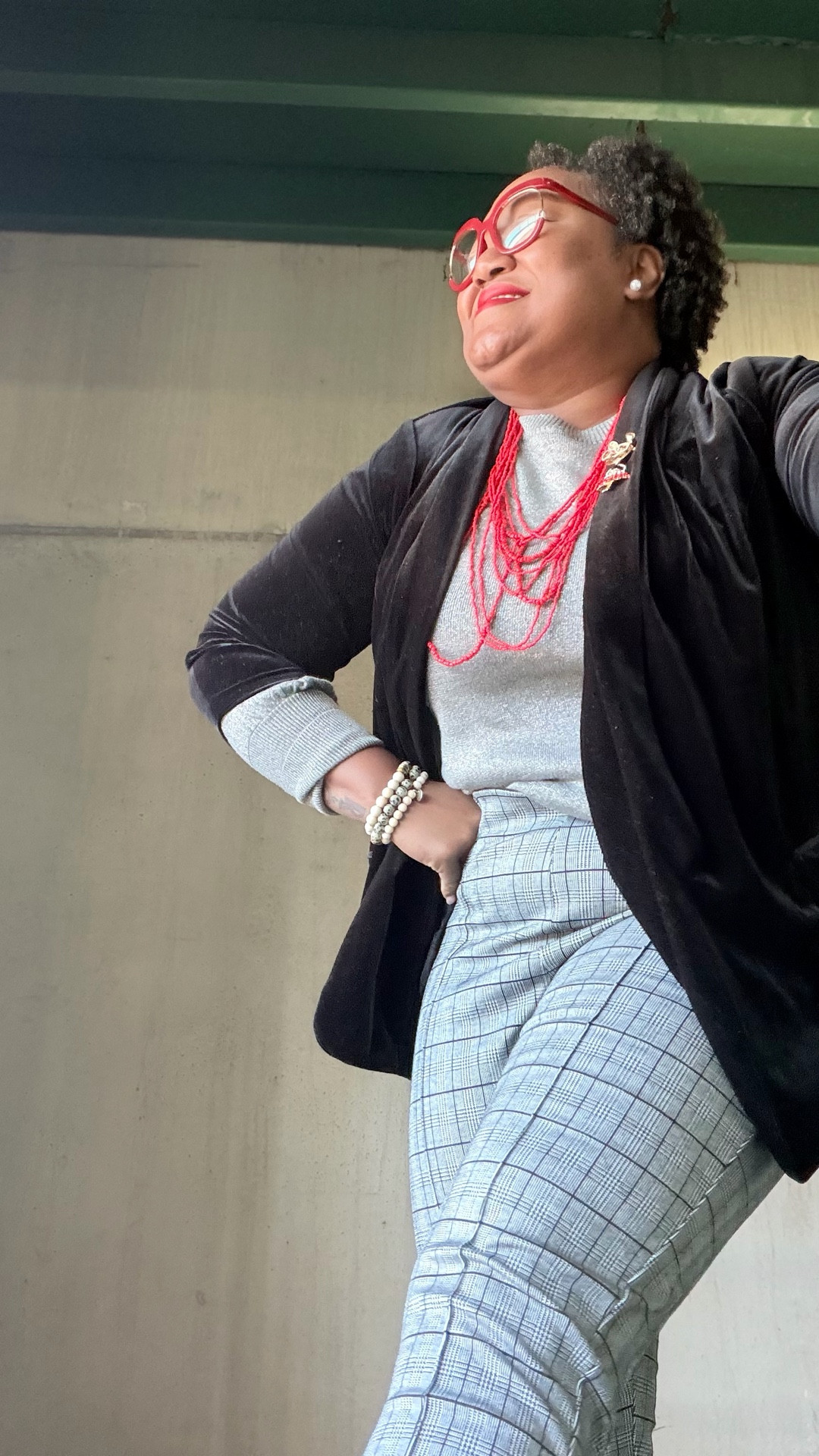 Good Morning and Happy Friday! 💋

Wishing everyone a quick work day and nothing but good vibes this Holiday Season! ✨🌲❤️


#LTKootd #LTKOver40 #LTKWorkwear