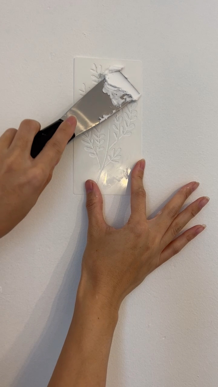 Spackle wallpaper diy! 

#LTKHome #LTKFamily #LTKWatchNow