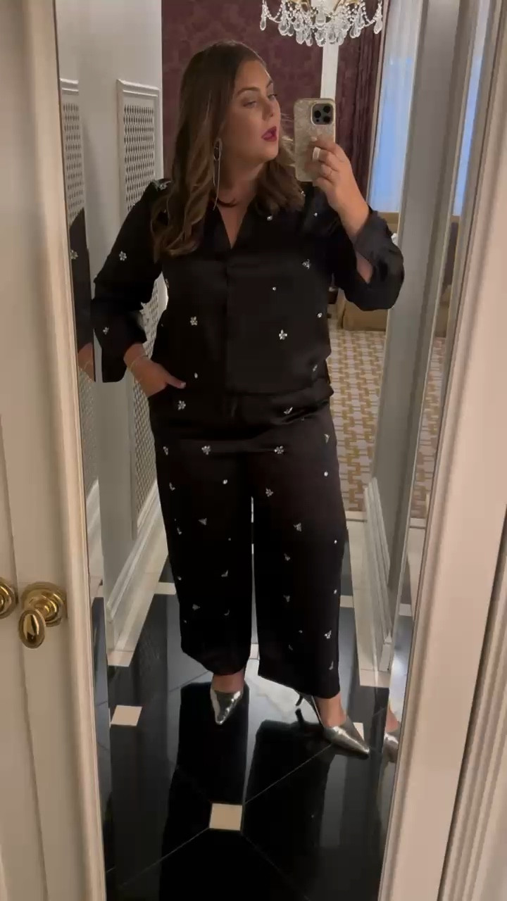 Love this set, perfect for NYE dinner date night or a house party. Wearing size XXL in both tops & pants. 

#LTKParties #LTKMidsize #LTKStyleTip