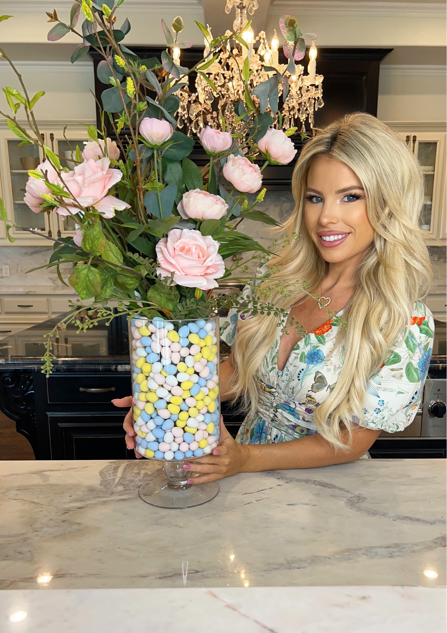 Spring decor. Spring centerpiece. Easter decor. Easter dress. Spring dress 