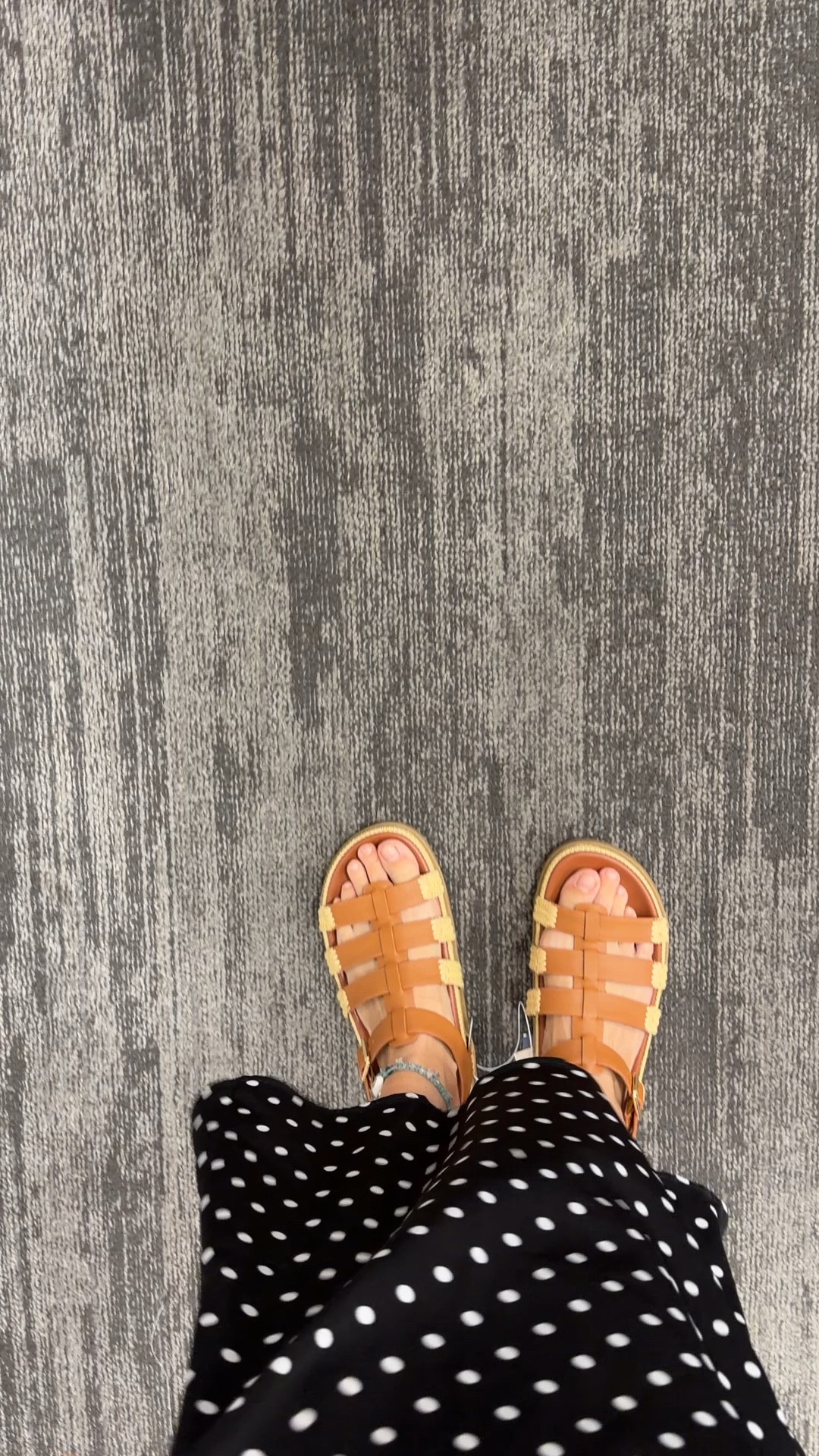 These CUTIESSSS came home with me tonight from @Target !!! I have a feeling they WILL BE the sandal of the spring/summer! 🌸🌤️🌞

$35
size 8 (I sized down to an 8 and they fit perfectly 😁)

Target finds, Target sandals, Target style, Target shoes, brown sandals, spring footwear, spring sandals, trending at Target, watch now

#LTKootd #LTKSeasonal #LTKspringtrends