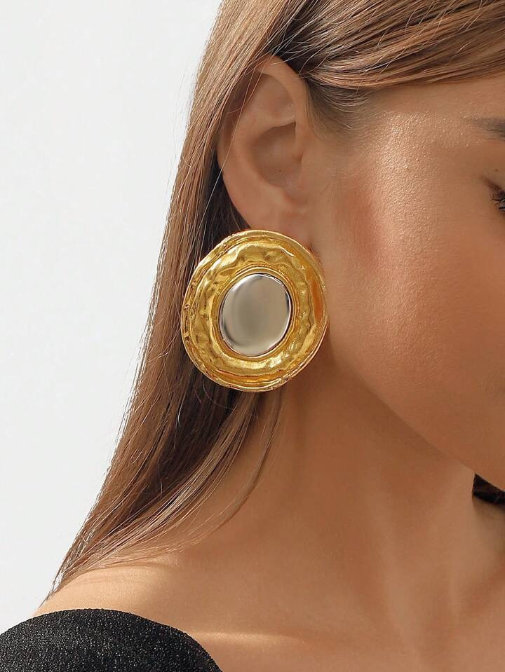 1pair Vintage Palace Style Geometric Alloy Stud Earrings For Women | SHEIN
