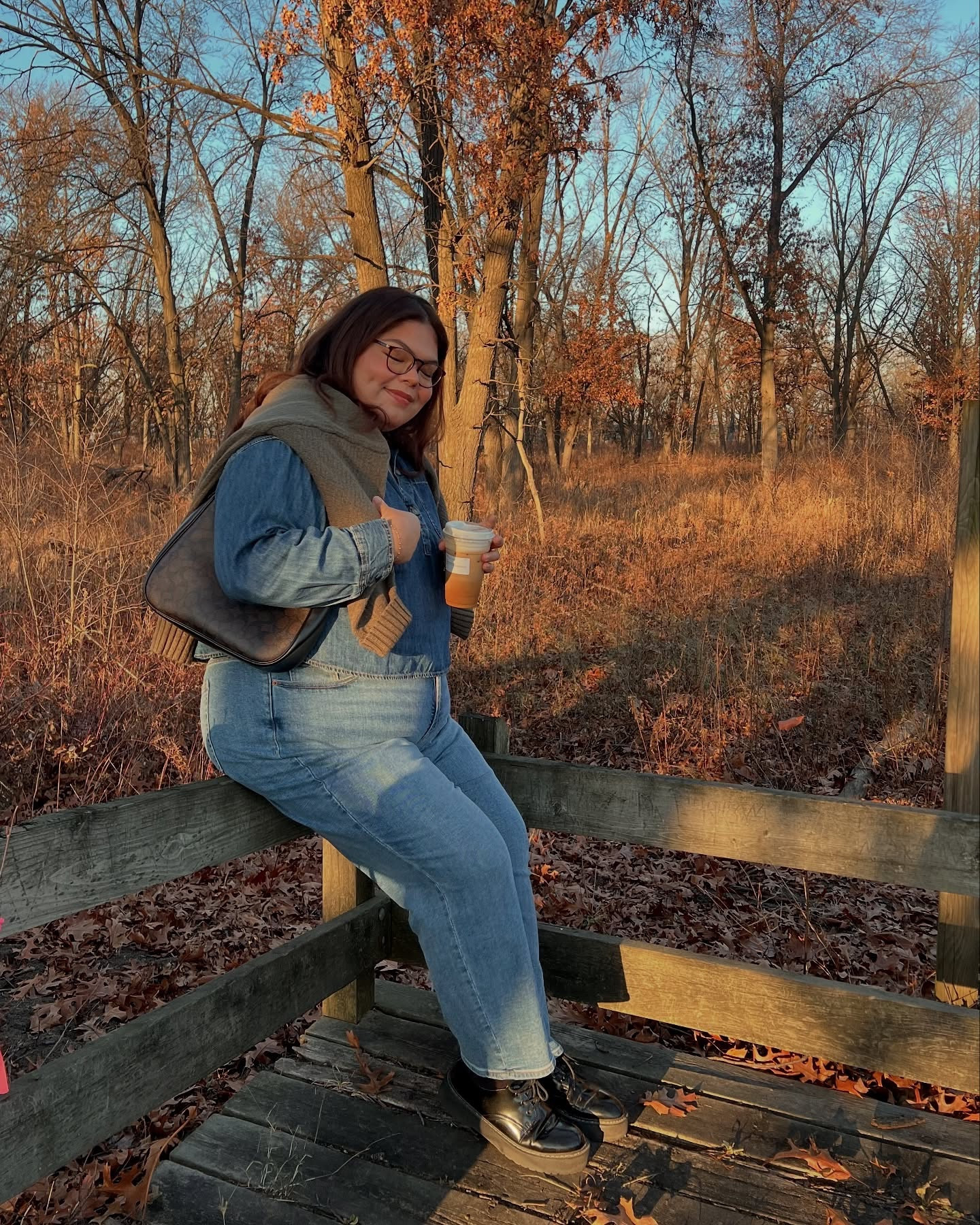 Fall outfit inspo. Fall to Winter style. Plus size jeans. Cute plus size outfit inspo. 
—
—
#ootd #outfitinspo #styleinspo #falltowinter #transitionalstyle #plussizefashion #denimondenim

#LTKStyleTip #LTKHoliday #LTKPlusSize