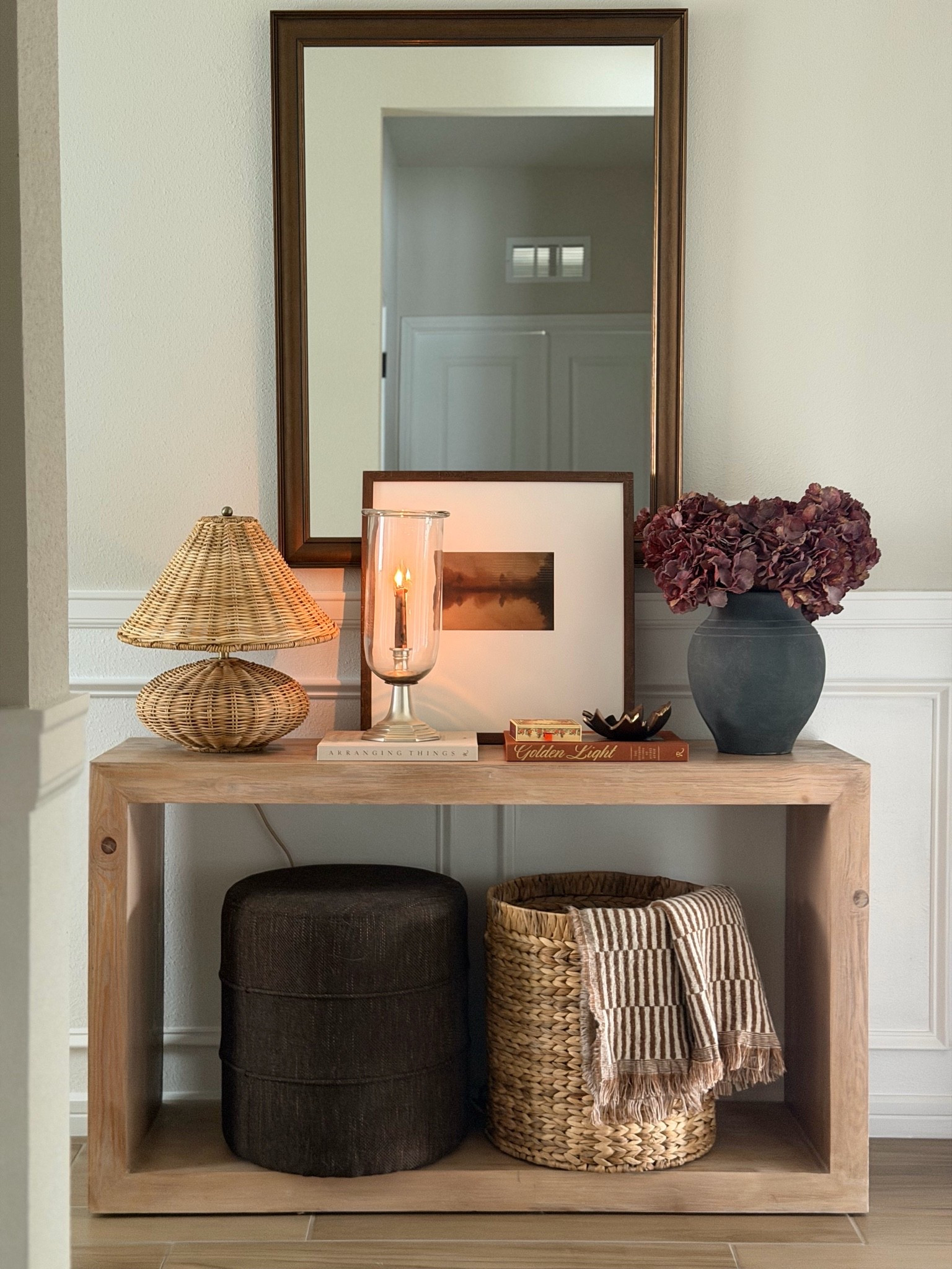 entryway inspo

#entrywaydecor #mcgeeandco #potterybarn #entrywayinspo

#LTKHome #LTKSeasonal