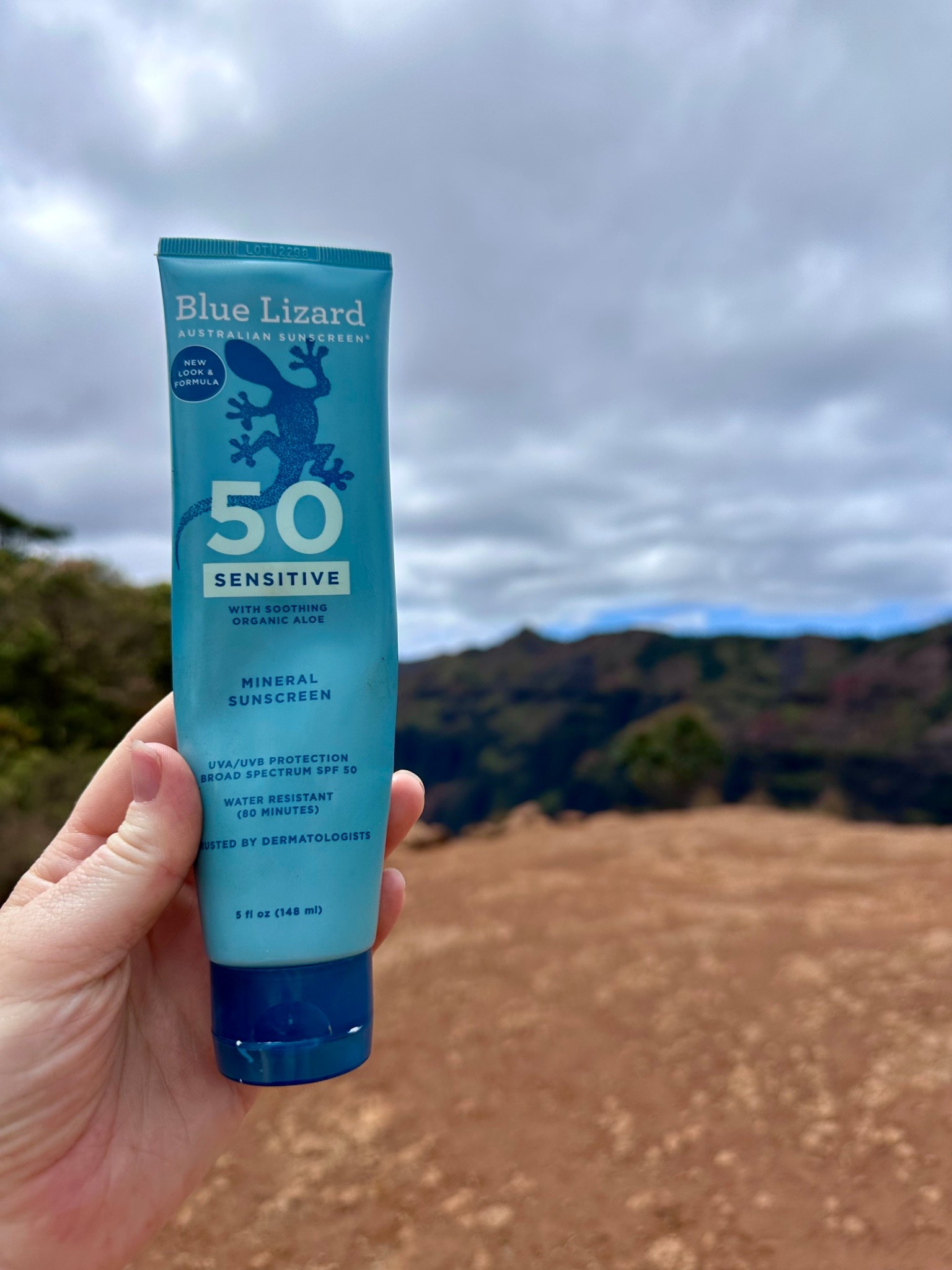 Golden hour in Kauai + a hike through Waimea Canyon = the kind of day your skin will remember… unless you come prepared ☀️🌿
This is my go-to for outdoor days with the kids because it’s lightweight, non-greasy, and actually stays put through sweat, sun, and all the chaos. If you’re planning spring break, summer travel, or just chasing your toddlers outside all day—this is a must in your bag.
Mom tip: I keep this in my hiking bag so I never forget it (because sunburn + kids = absolutely not 🙃)
#LTKtravel #LTKfamily #LTKunder50 #sunscreenessentials #momlifeunfiltered #kauaihawaii #waimeacanyon #hikingwithkids #cleanbeautyfinds #beachdaymusthaves 

#LTKmomlife #LTKFestival #LTKTravel