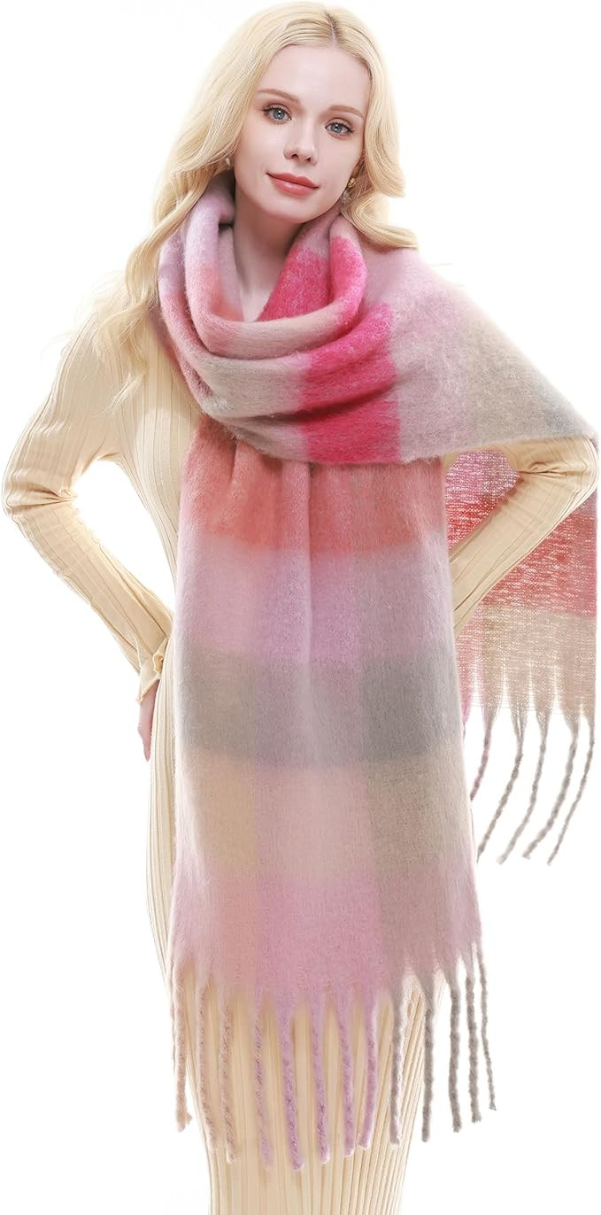 RIIQIICHY Plaid Scarf for Women Chunky Scarves Winter Warm Thick Oversized Blanket Scarf | Amazon (US)