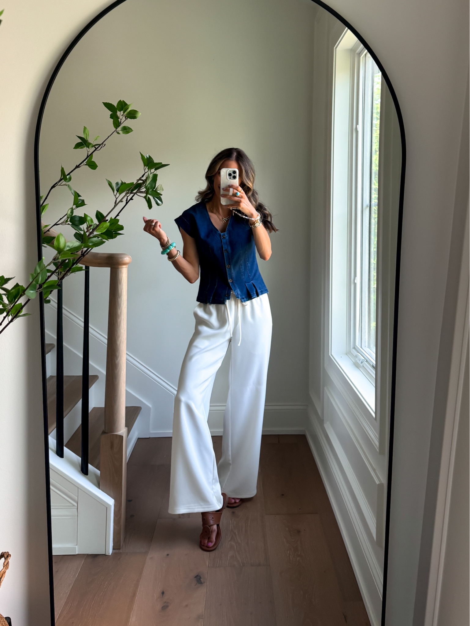 Wearing size small in everything, fits true to size

#LTKgrwm #LTKootd #LTKmomlife