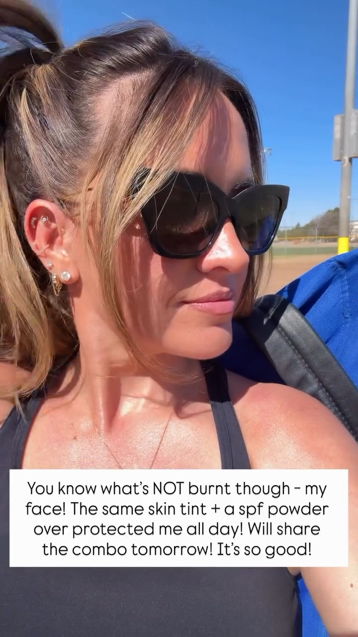 You know what’s NOT burnt though - my face! The same skin tint + a spf powder over protected me all day! Will share the combo tomorrow! It’s so good!